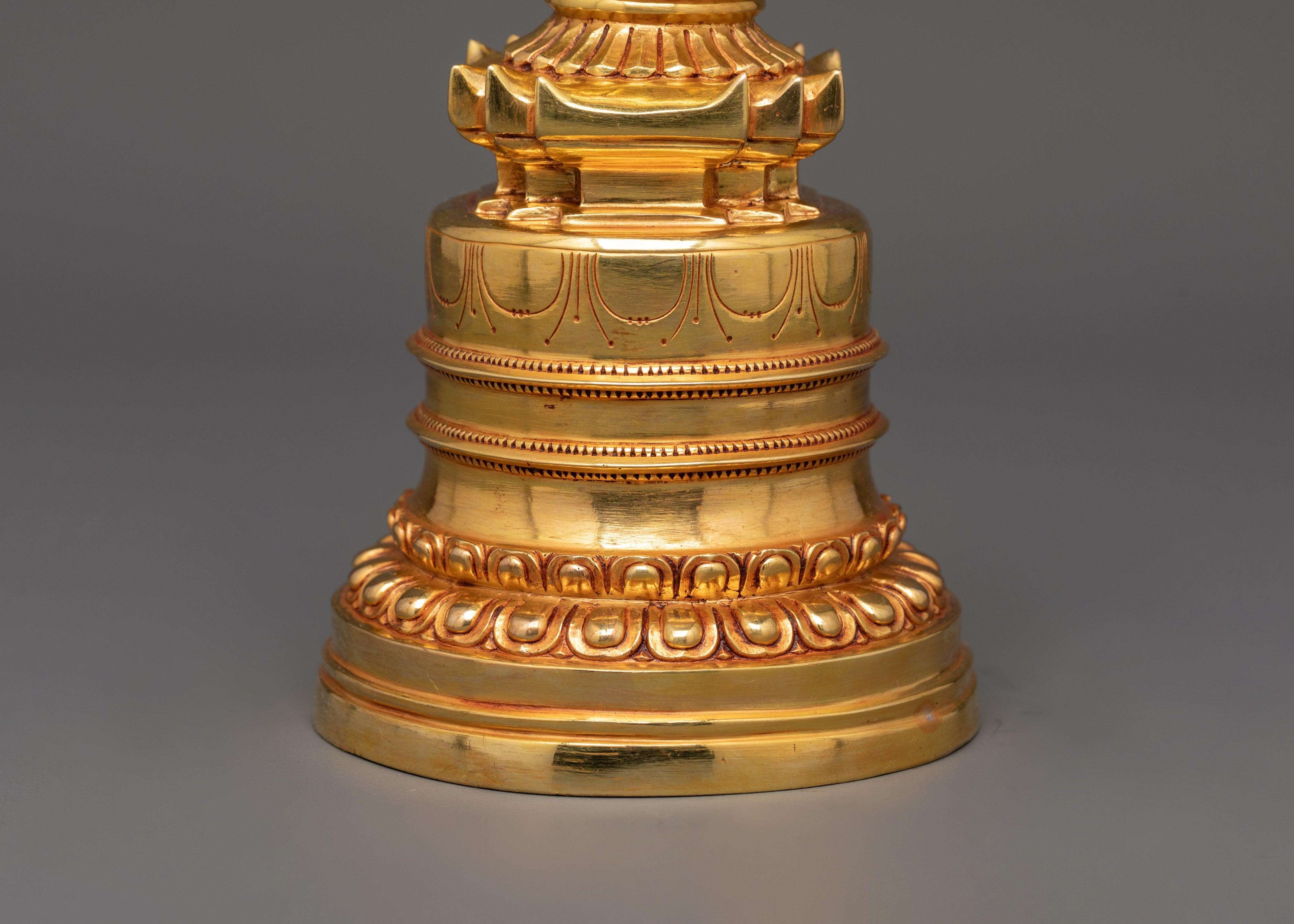 Tibetan Buddhist Stupa Shrine Decor | Symbol of Enlightenment and Purity