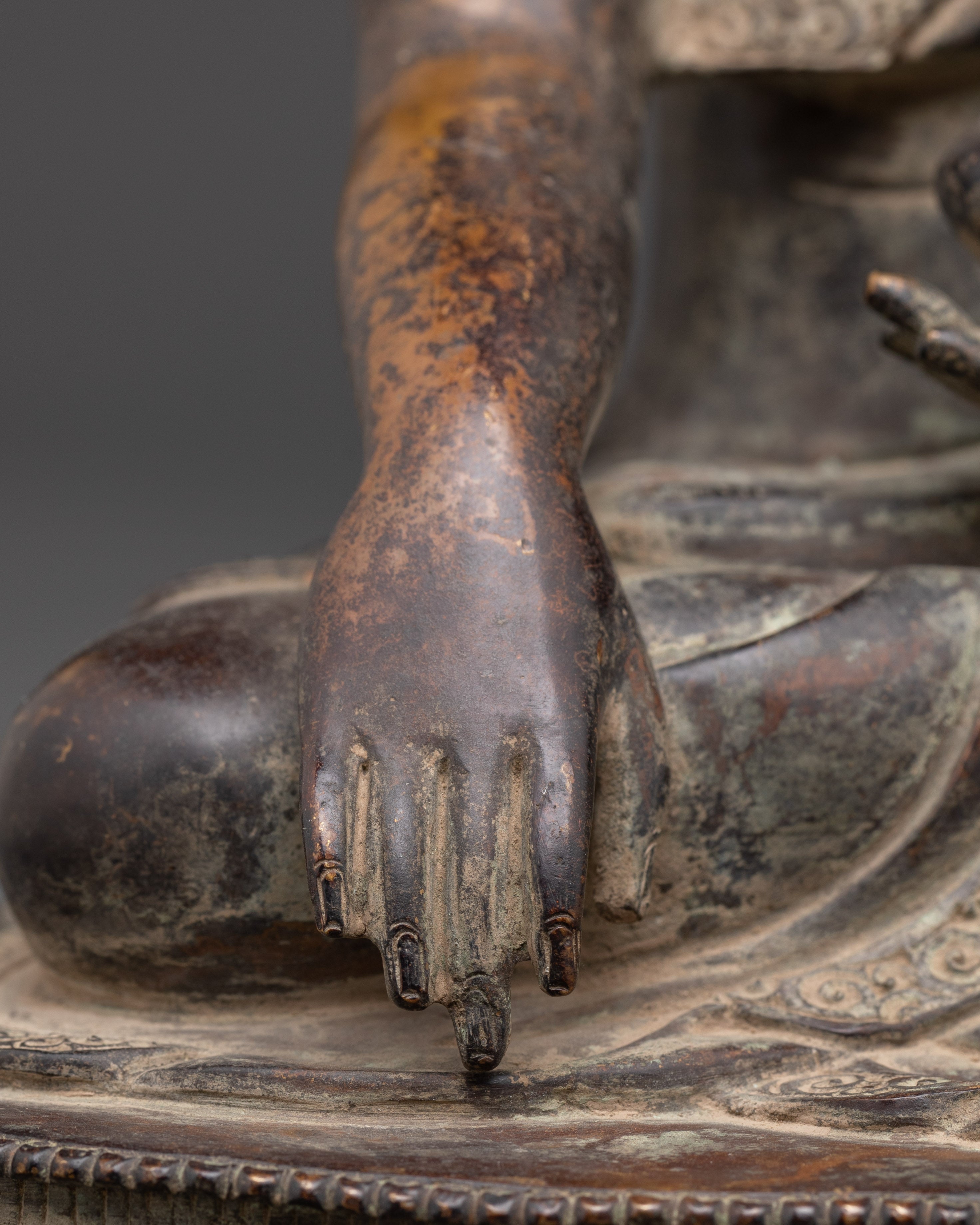 Spiritual Enlightenment Shakyamuni Statue | Handcrafted Copper Buddha Sculpture