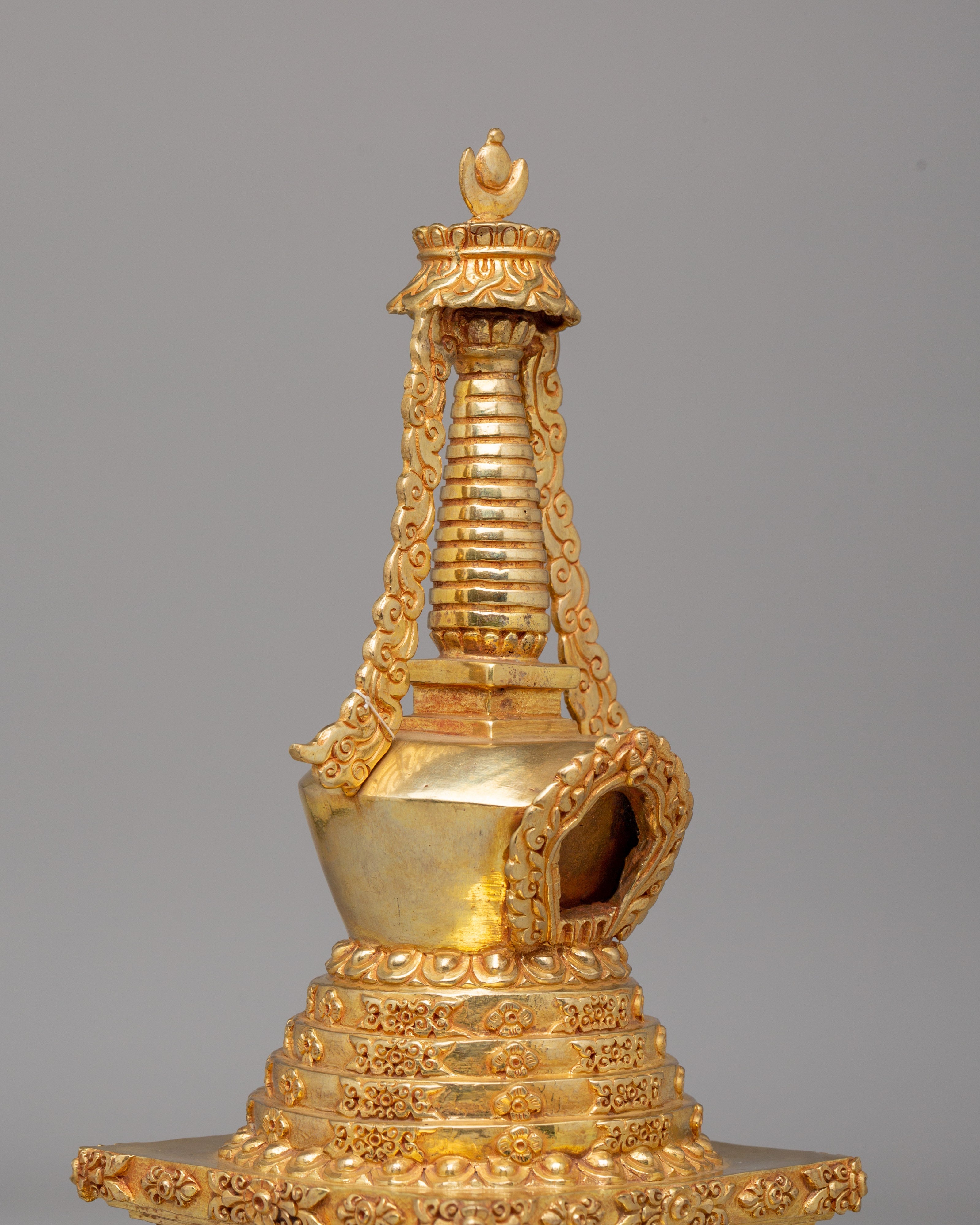 Buddhist Golden Stupa for Home Decor | Meditation Altar Stupa