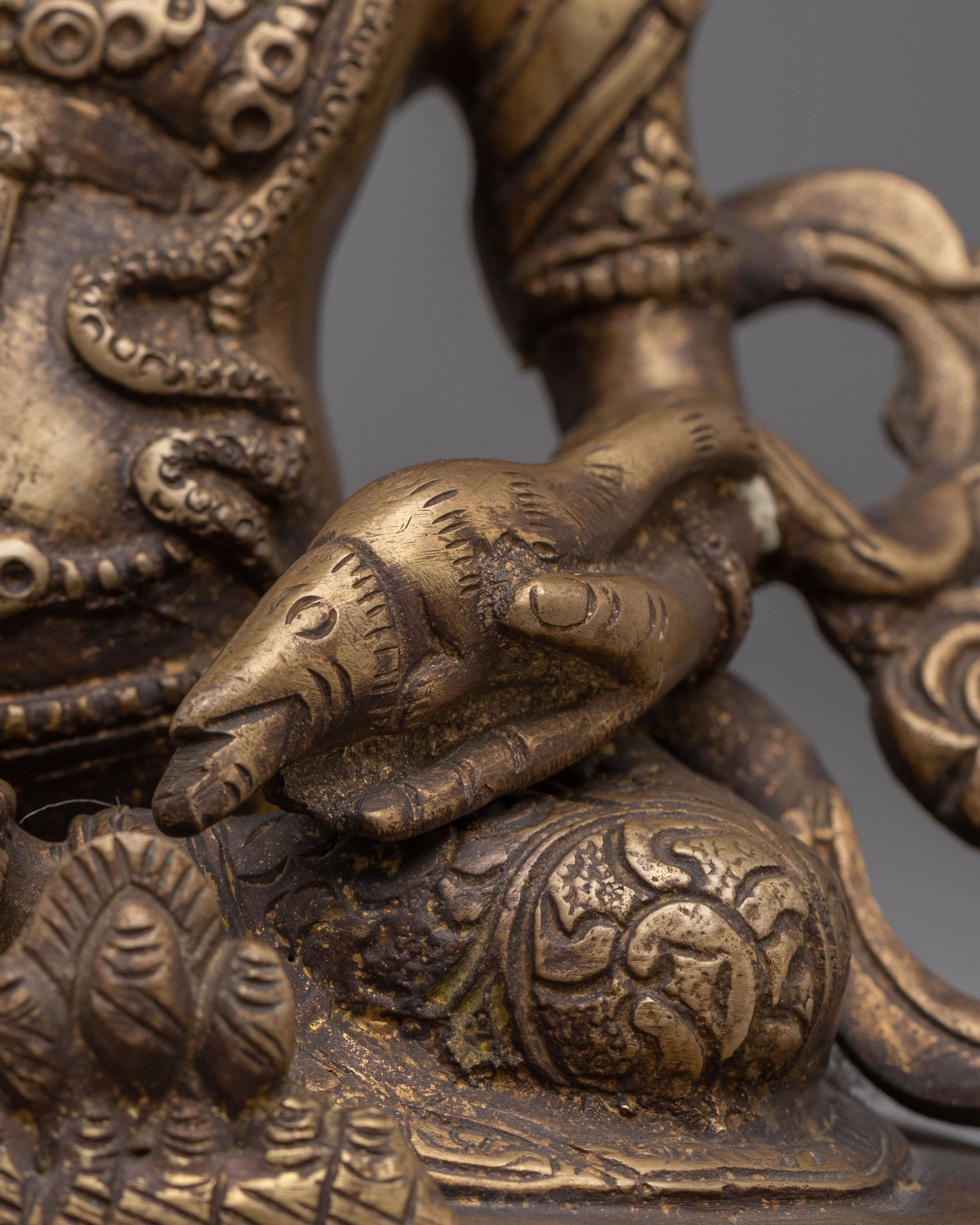 Handcrafted Dzambhala Statue of Wealth | Blessings of Wealth and Generosity