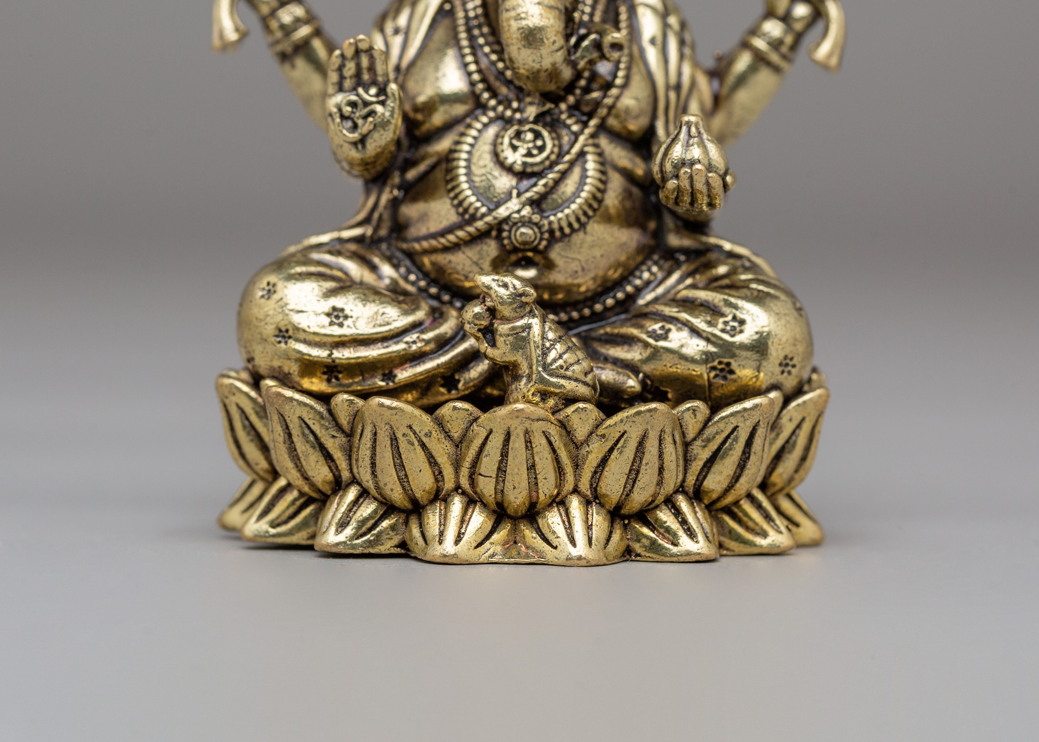 Traditional Ganesha Deity Statue | Symbol of Wisdom