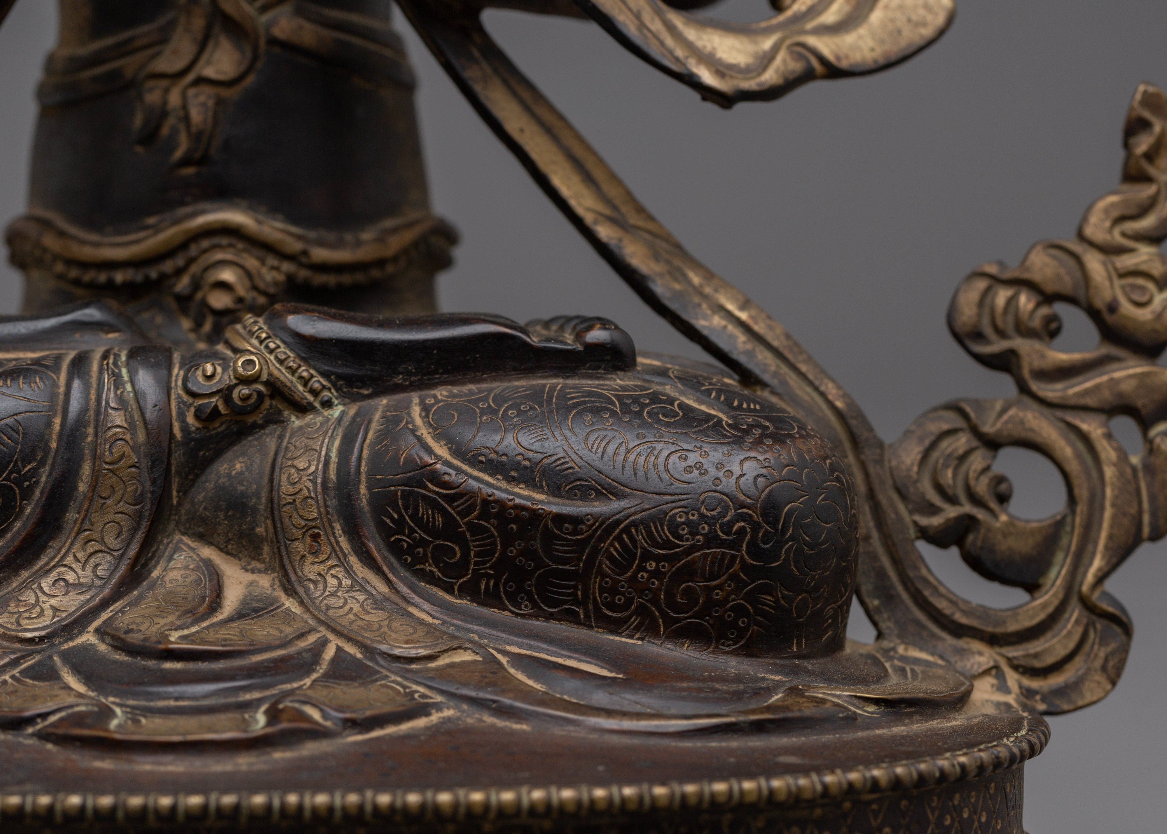 Avalokiteshvara Chenrezig |Black Oxidized Copper