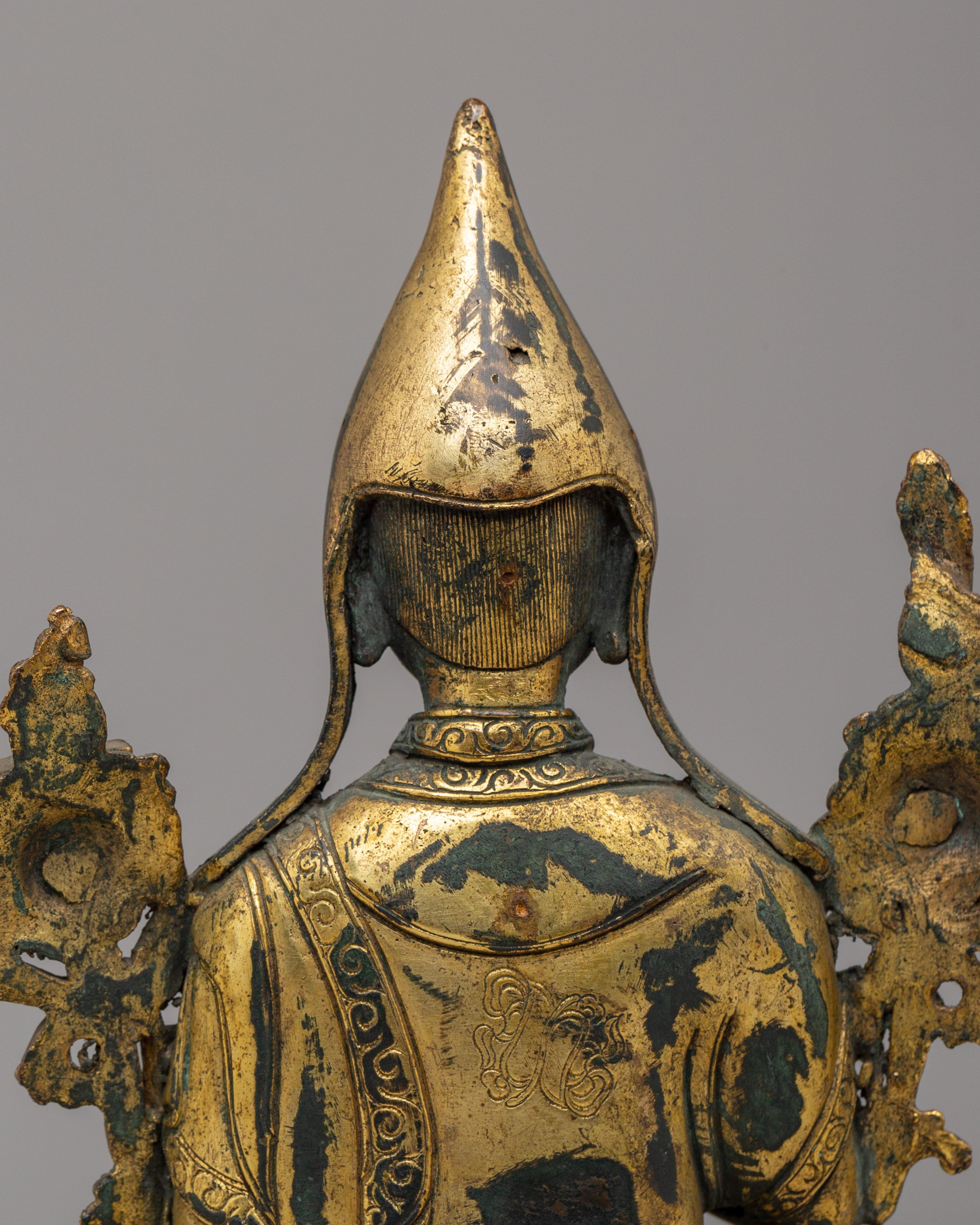 Handcrafted Tsongkhapa Buddhist Statue | Spiritual Tibetan Figurine