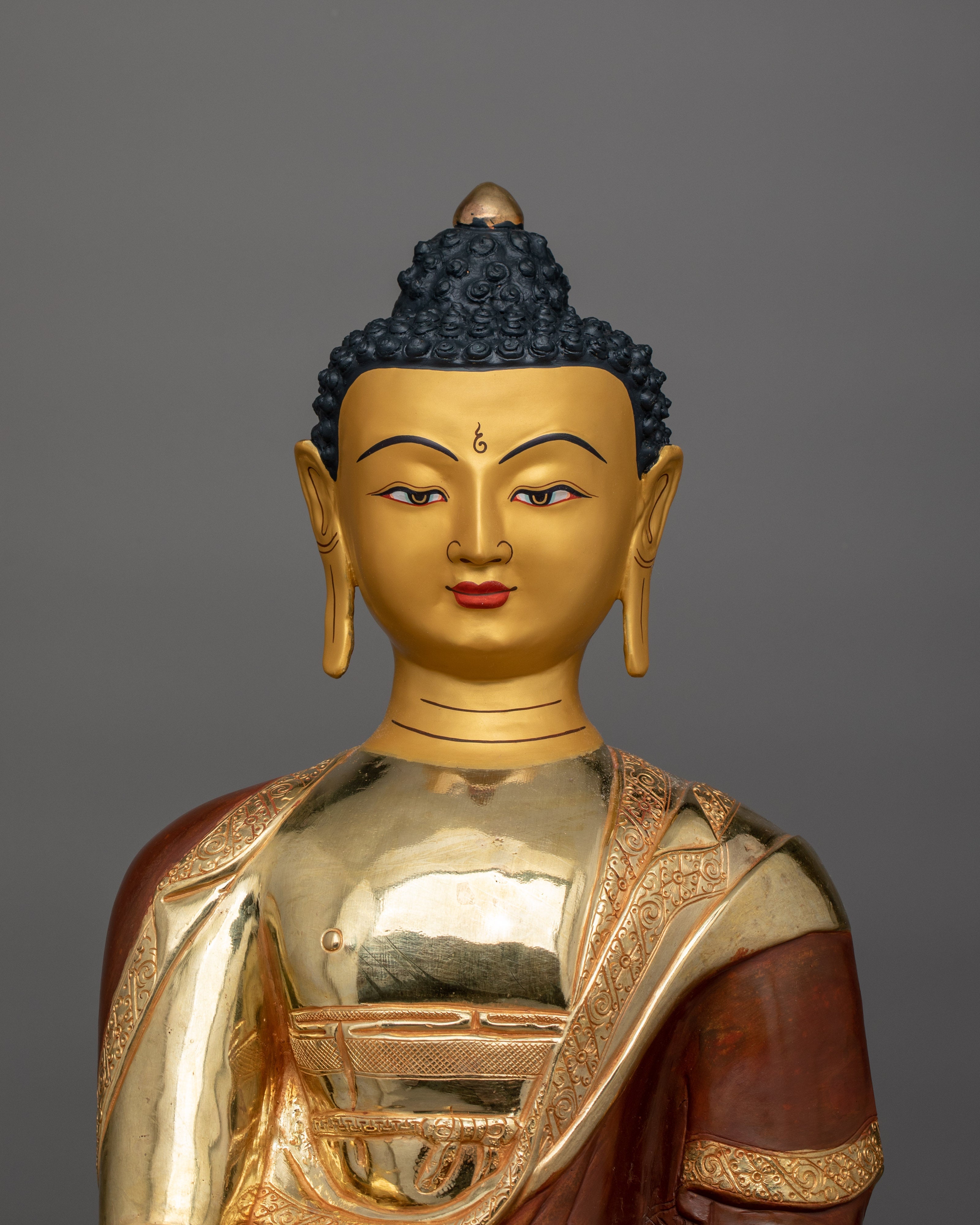 Buddhist Sculpture of Shakyamuni Buddha for Dharma Decor | Traditional Sacred Artwork