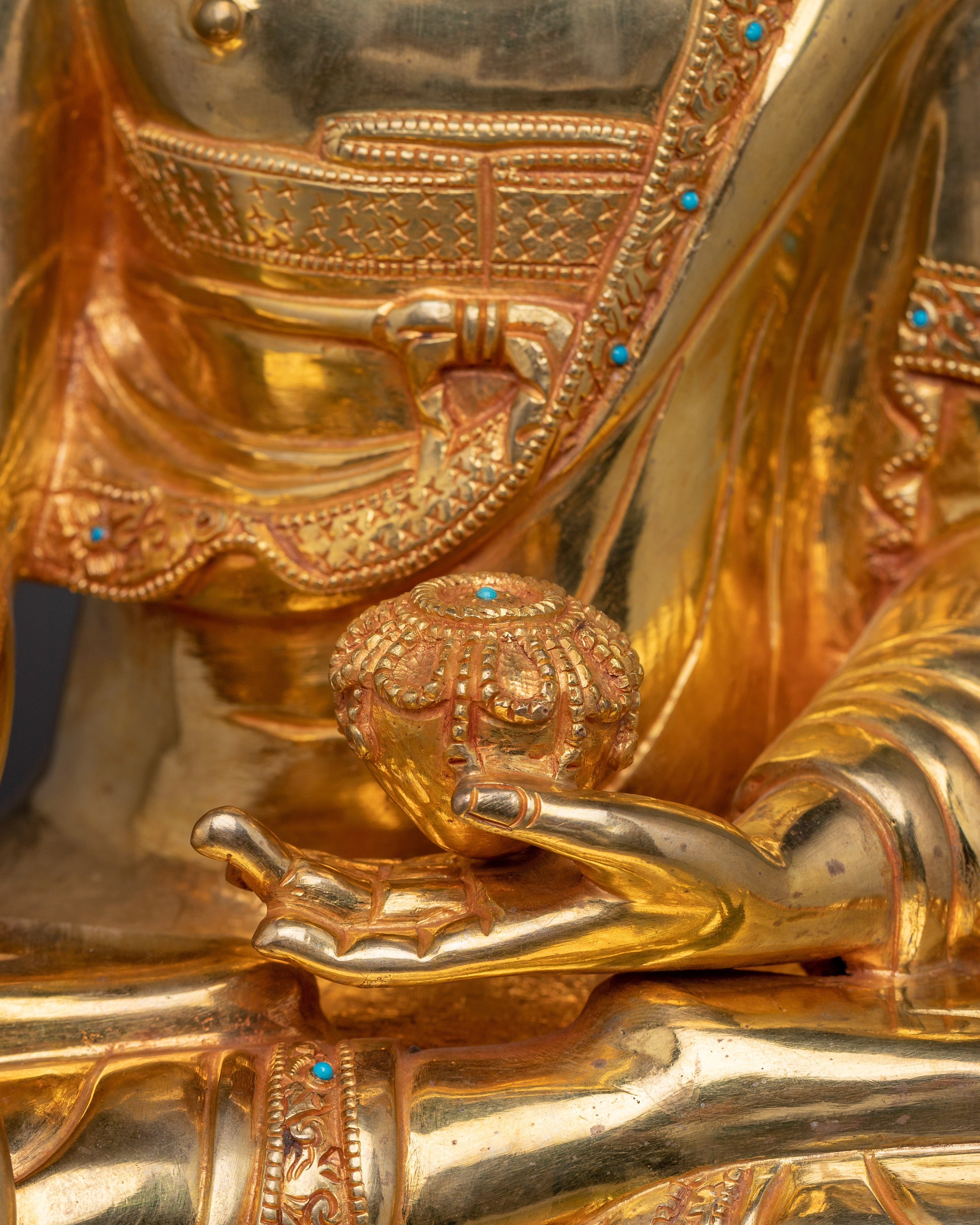 Exquisite Sculpture of Shakyamuni Buddha | Journey to Enlightenment