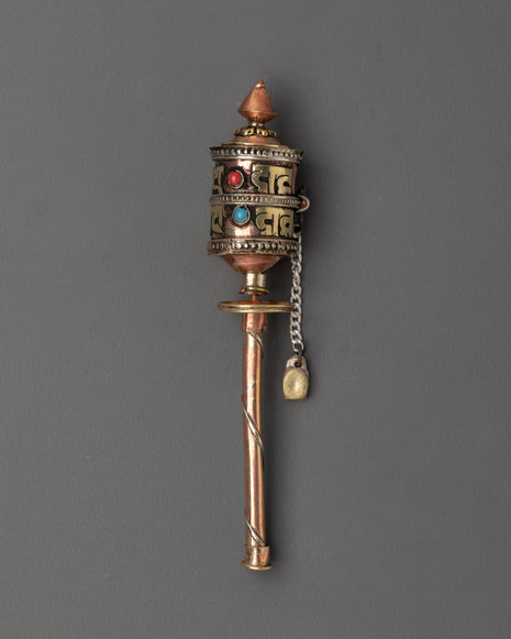 prayer-wheel-tibetan-buddhist-mantra-spinner