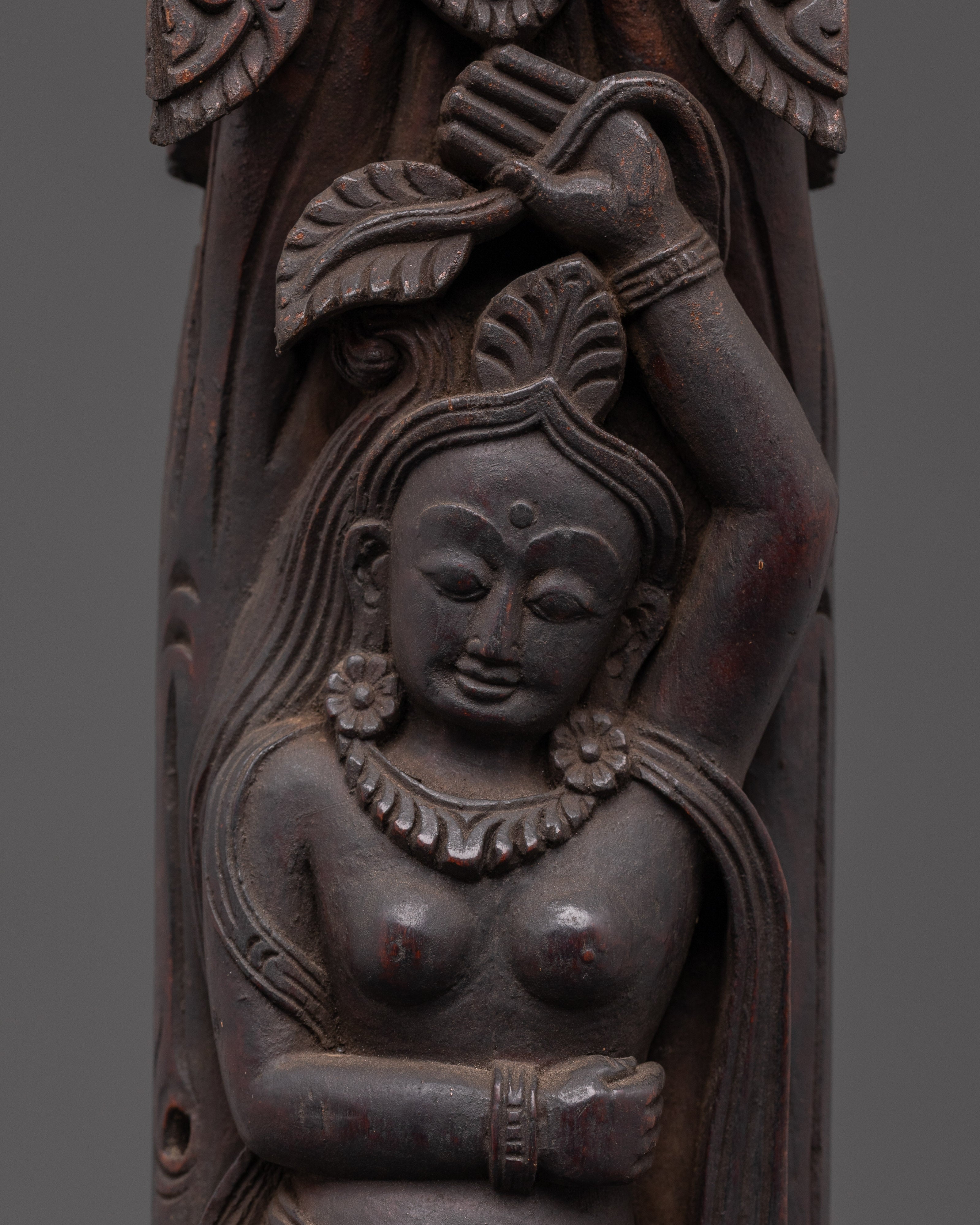 Mother of Gautama Buddha | Handcrafted Mayadevi Statue