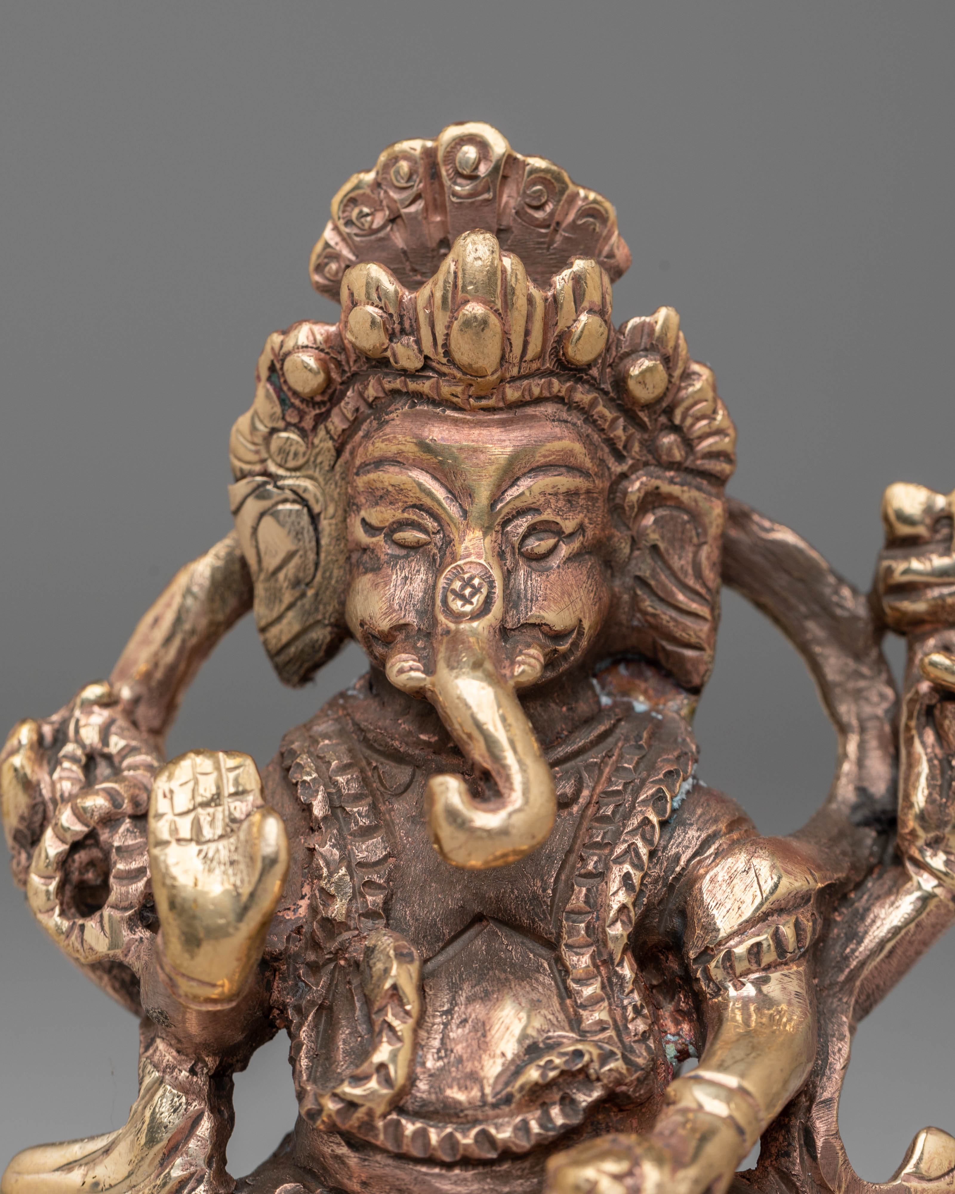 Handcrafted Hindu Ganesh Statue | Spiritual Home Decor