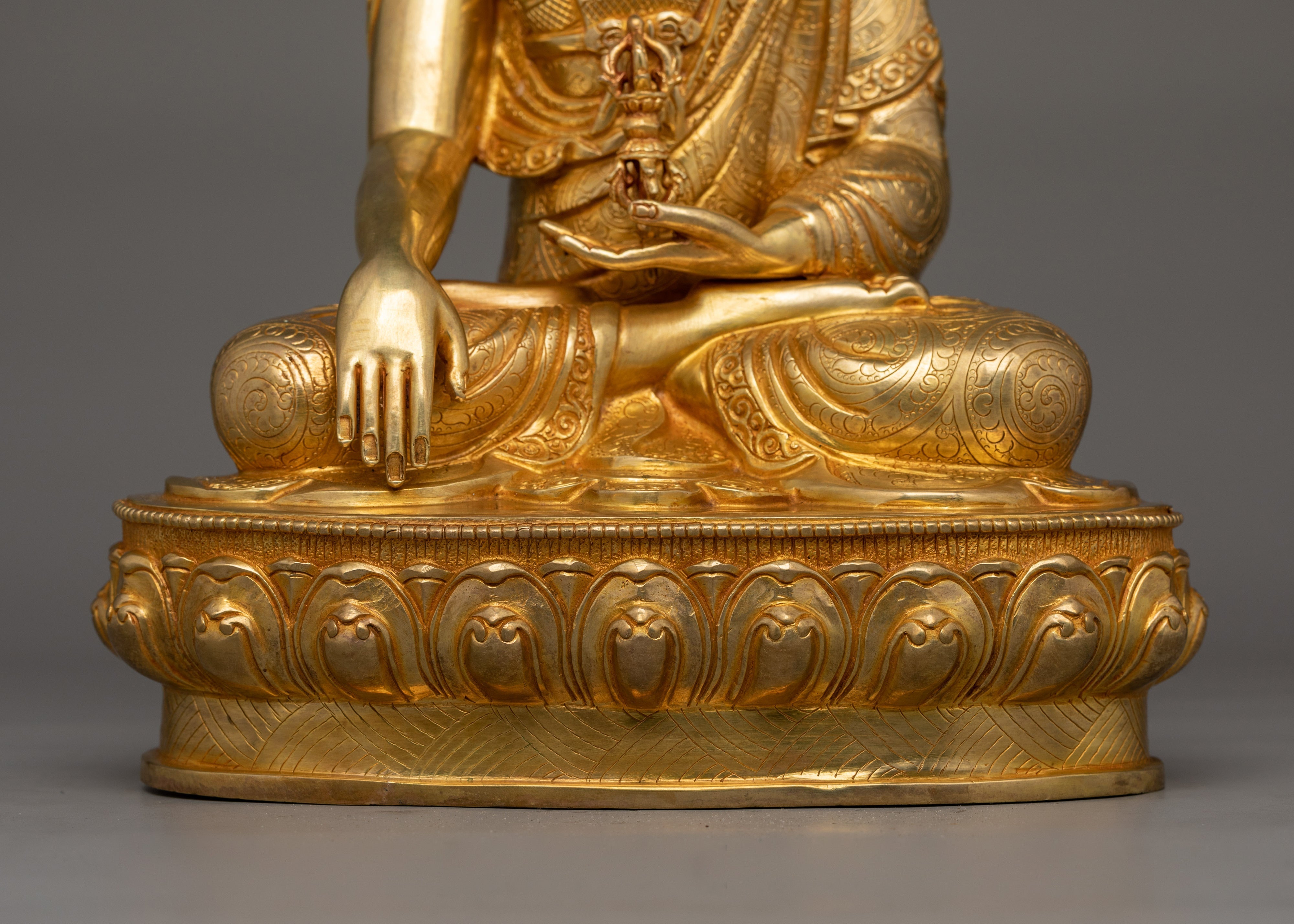 Mitrugpa Tibetan Buddhism Deity Statue | The Tibetan Deity of Immovable Wisdom