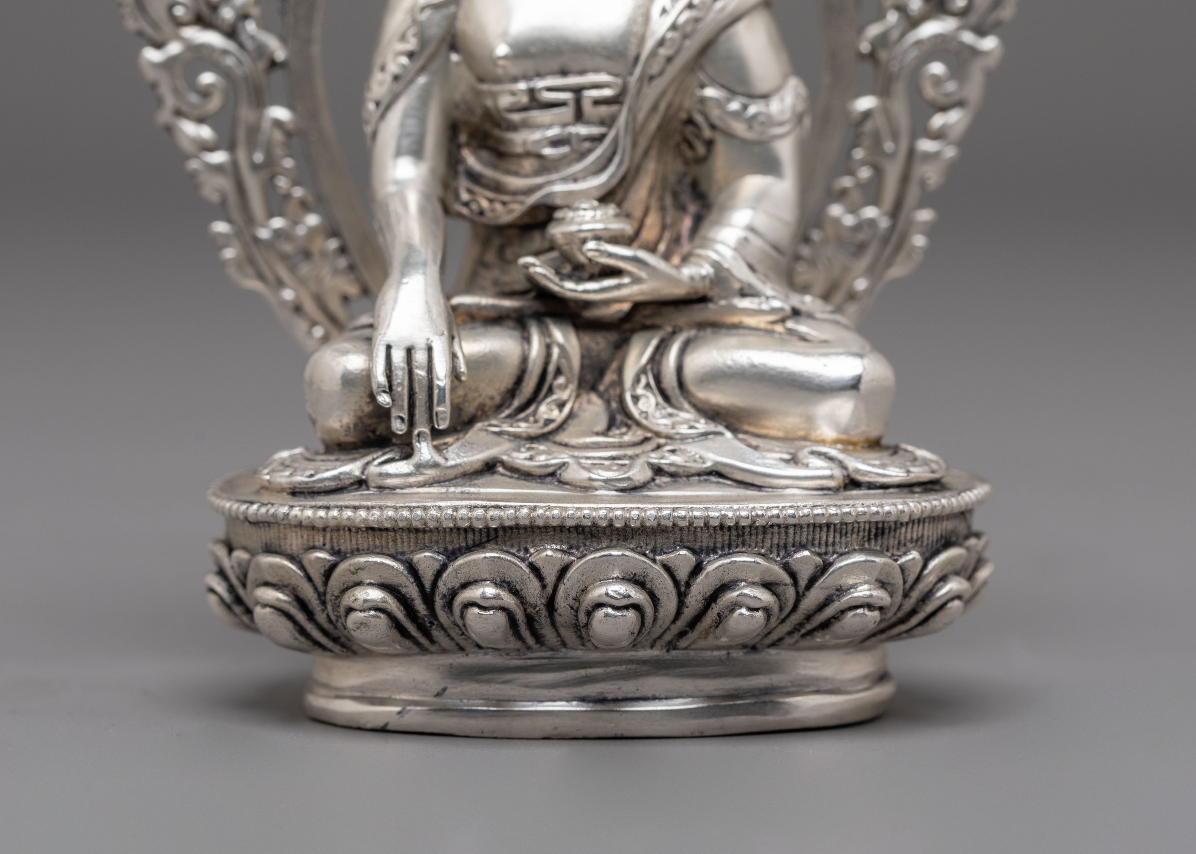 Handmade Enlightened One Shakyamuni Buddha Statue | Buddhist Meditation Decor