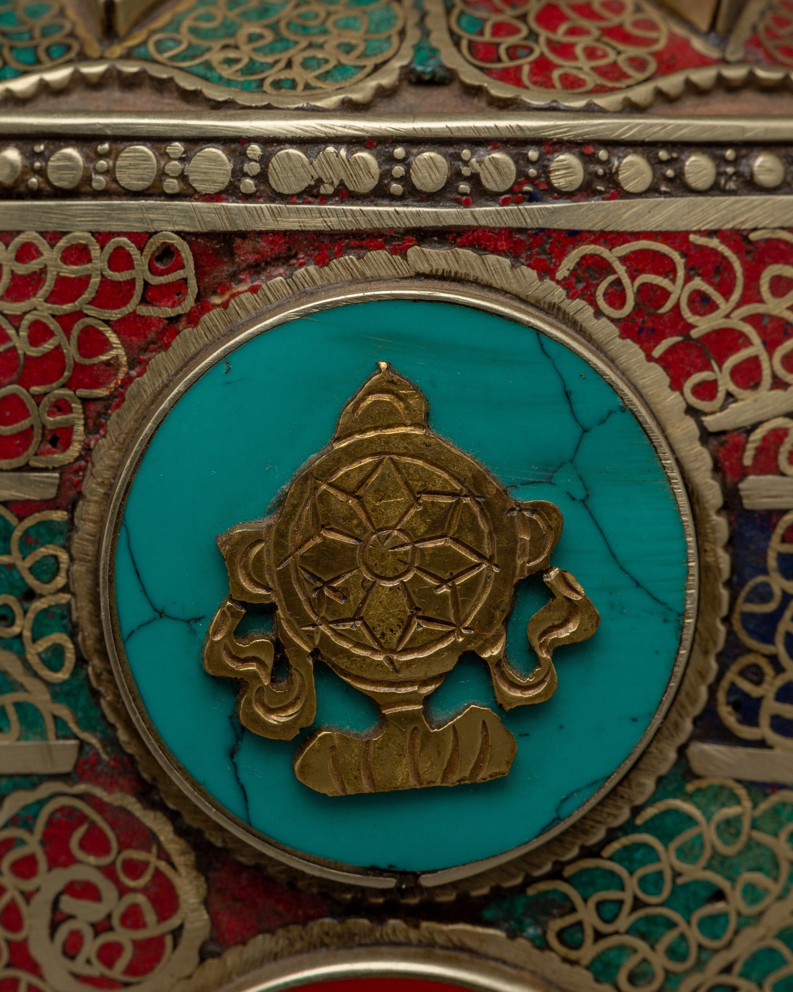 Brass Flower Vases | Handmade Decorative Pieces for Meditation and Every Rooms