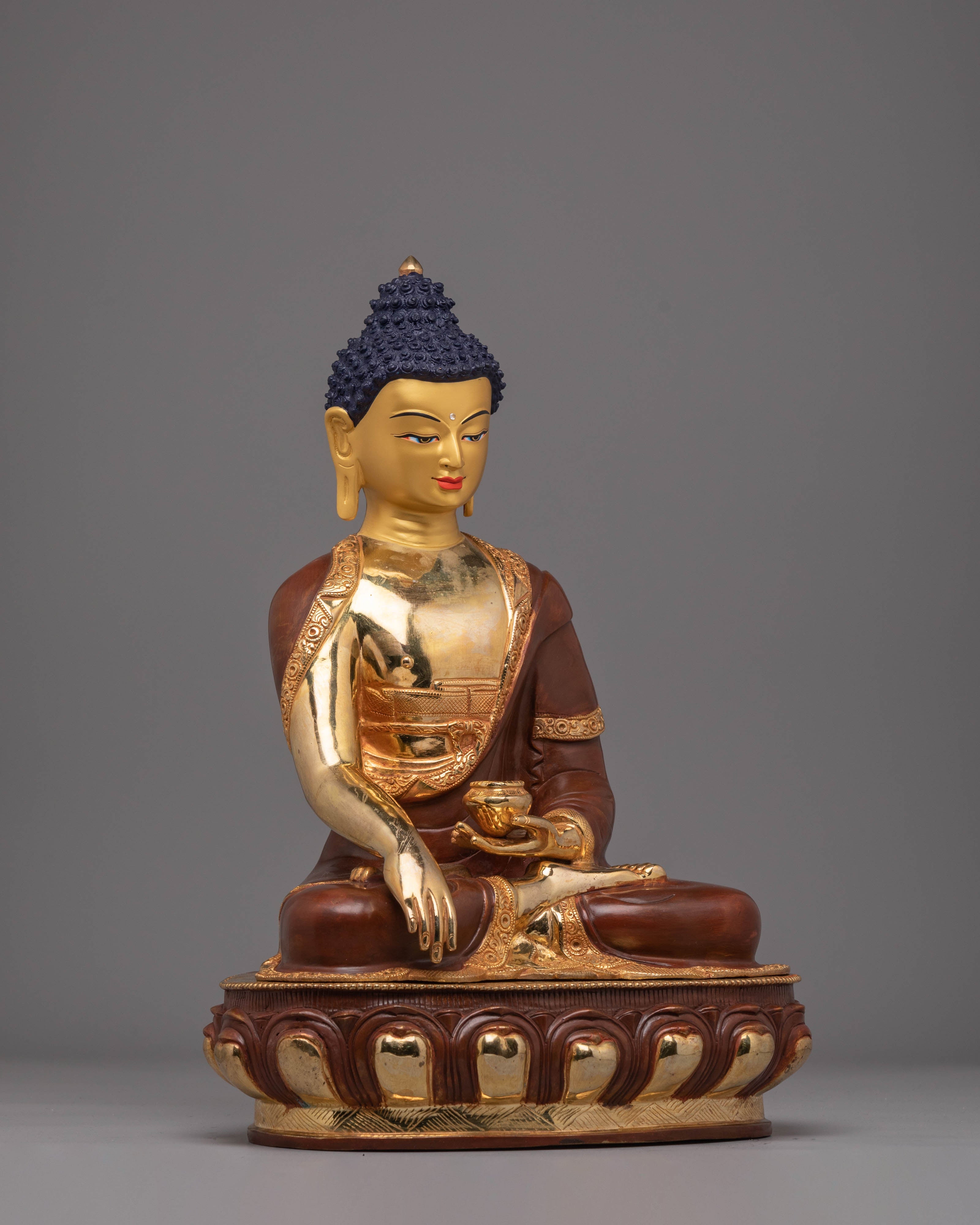 Tibetan Statue of Shakyamuni Buddha | Symbol of Enlightenment