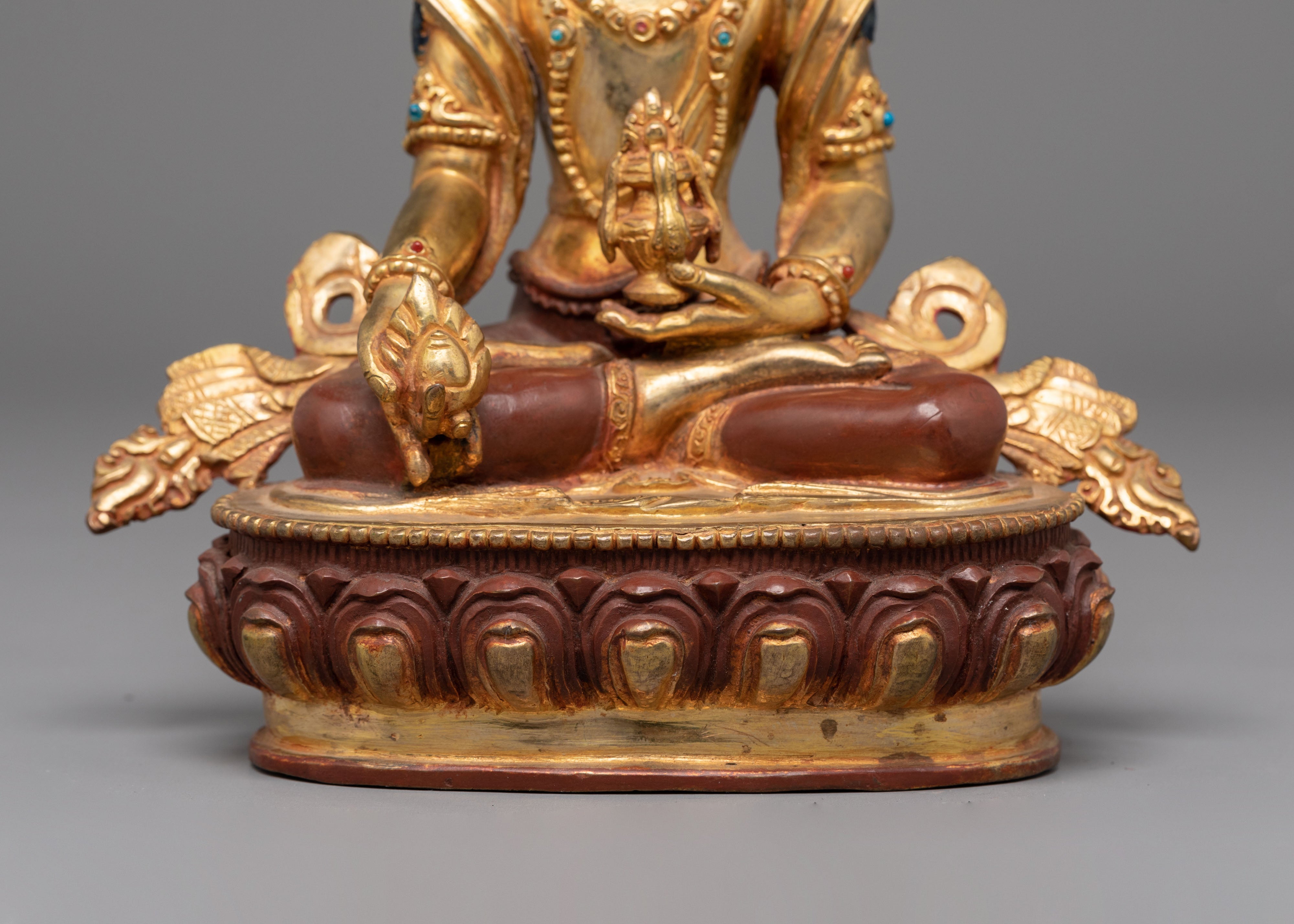 Statue of Kshitigarbha | Symbol of Compassion