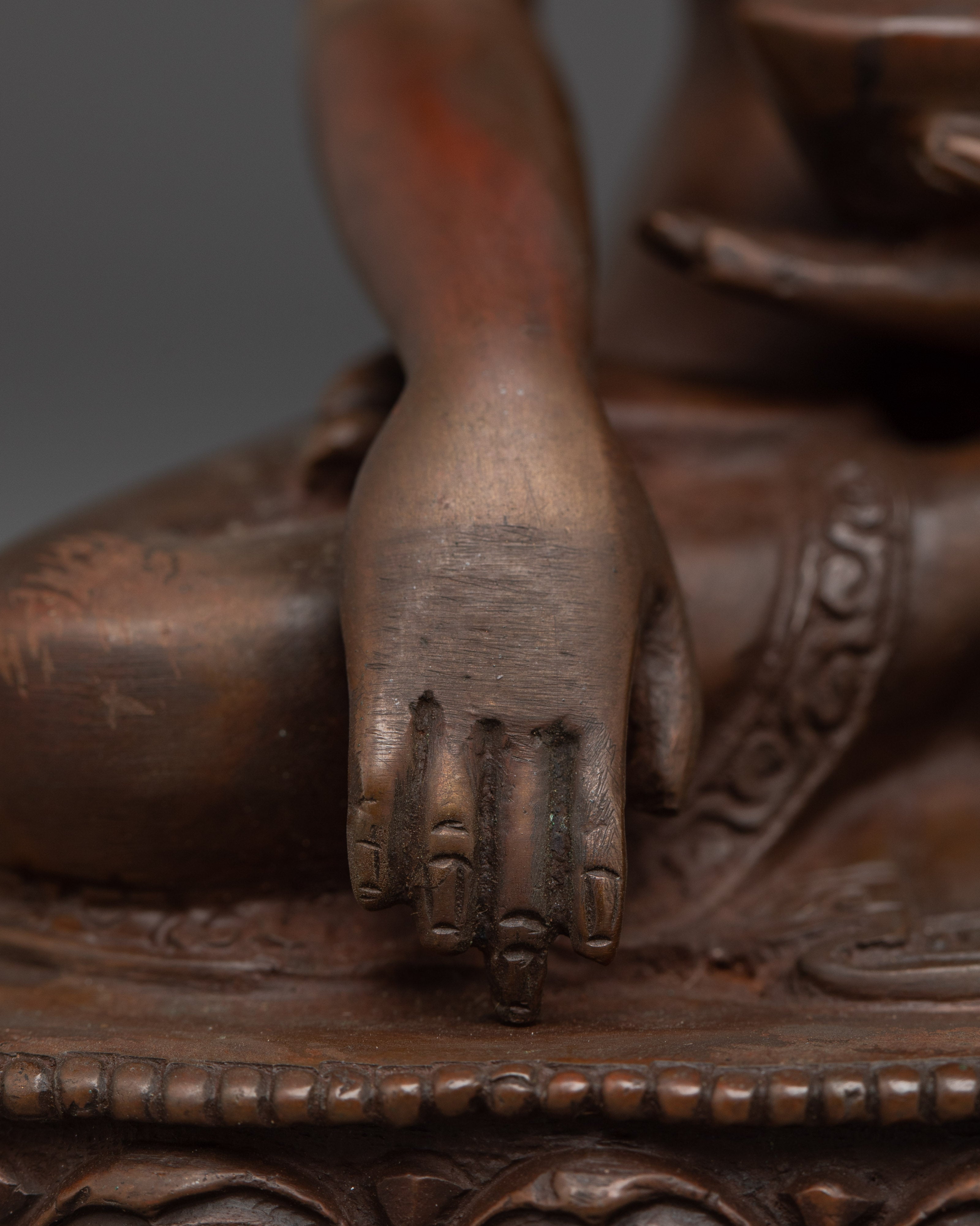 Dharma Teacher Statue of Shakyamuni Buddha | Traditional Buddha