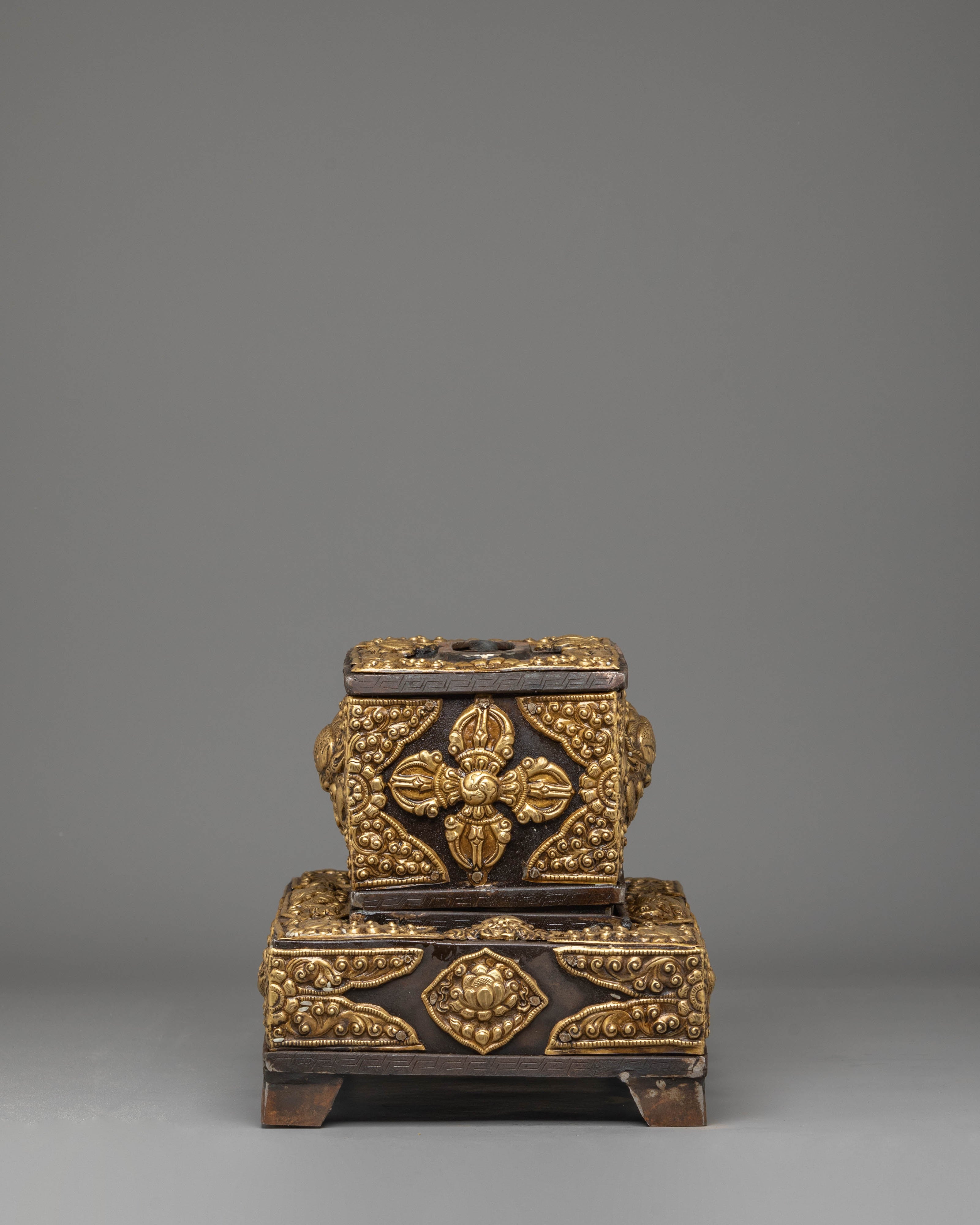Handcrafted Tibetan Style Gold Tissue Box | Luxury Tibetan Decor