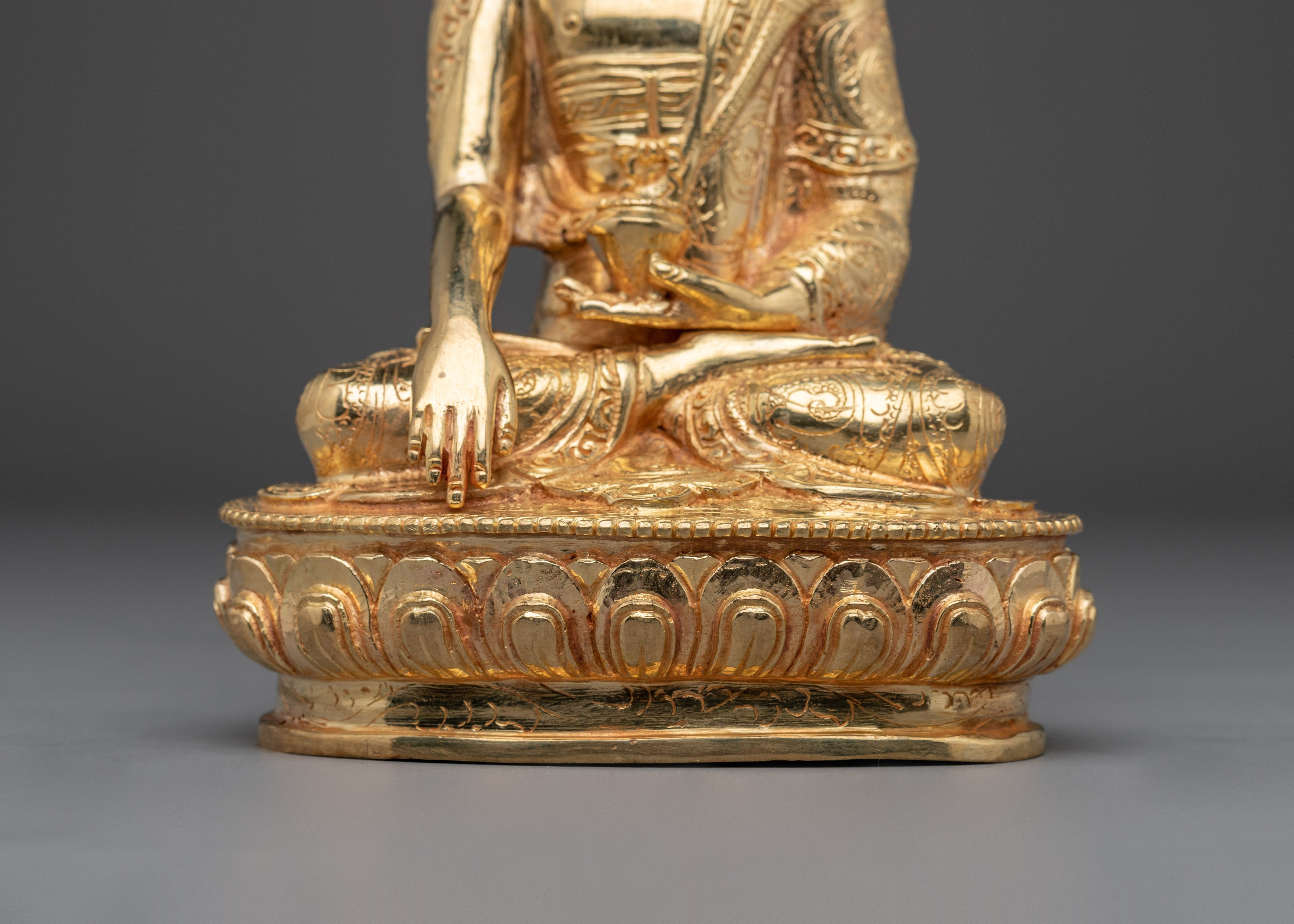 Historical Shakyamuni Buddha Artwork | Handcrafted Figurine