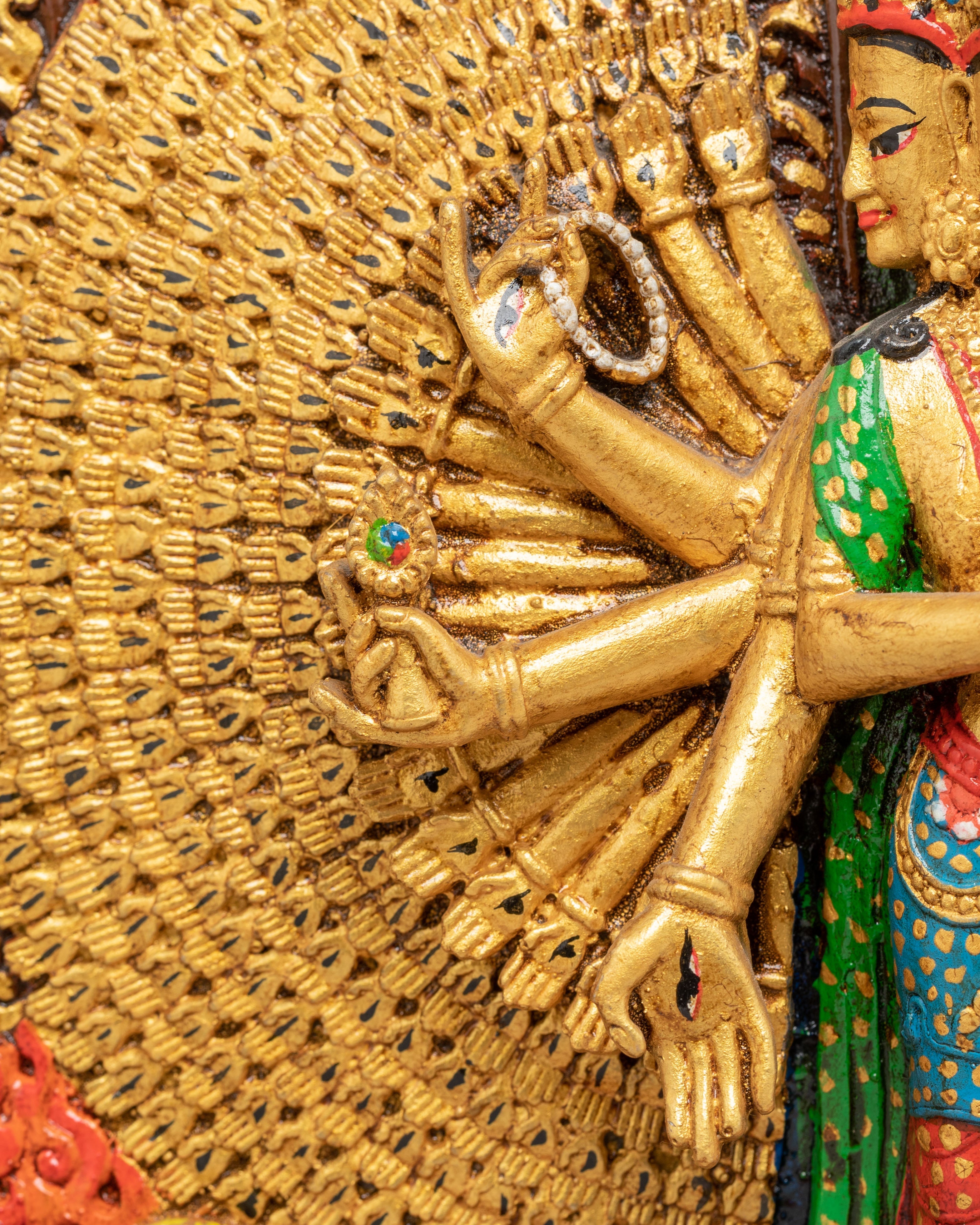 Statue of 1000 Armed Chenrezig | Himalayan Treasure of Nepal