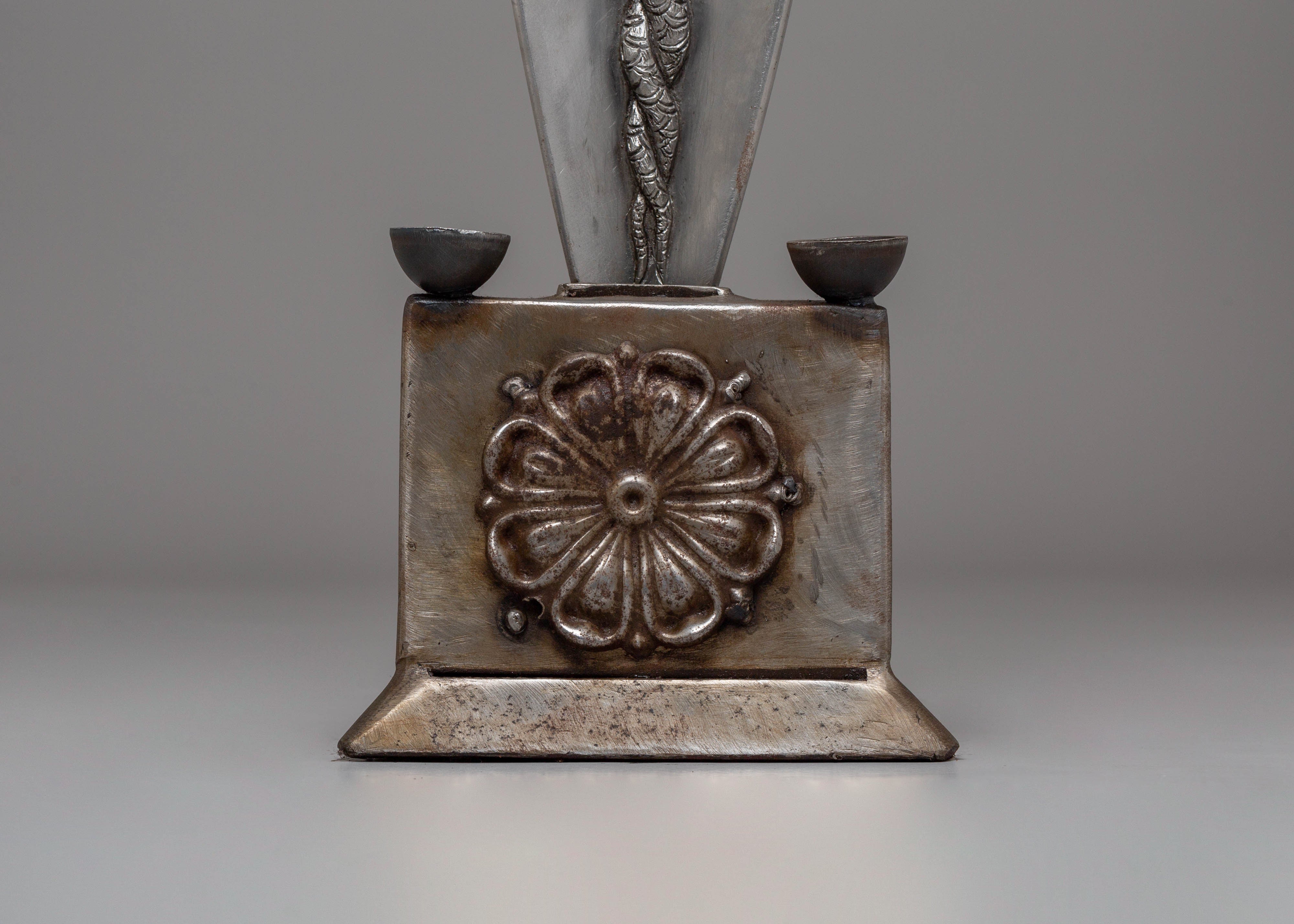 Iron Phurba for Buddhist Ceremonies |Tibetan Ritual Tool with Acrylic Color