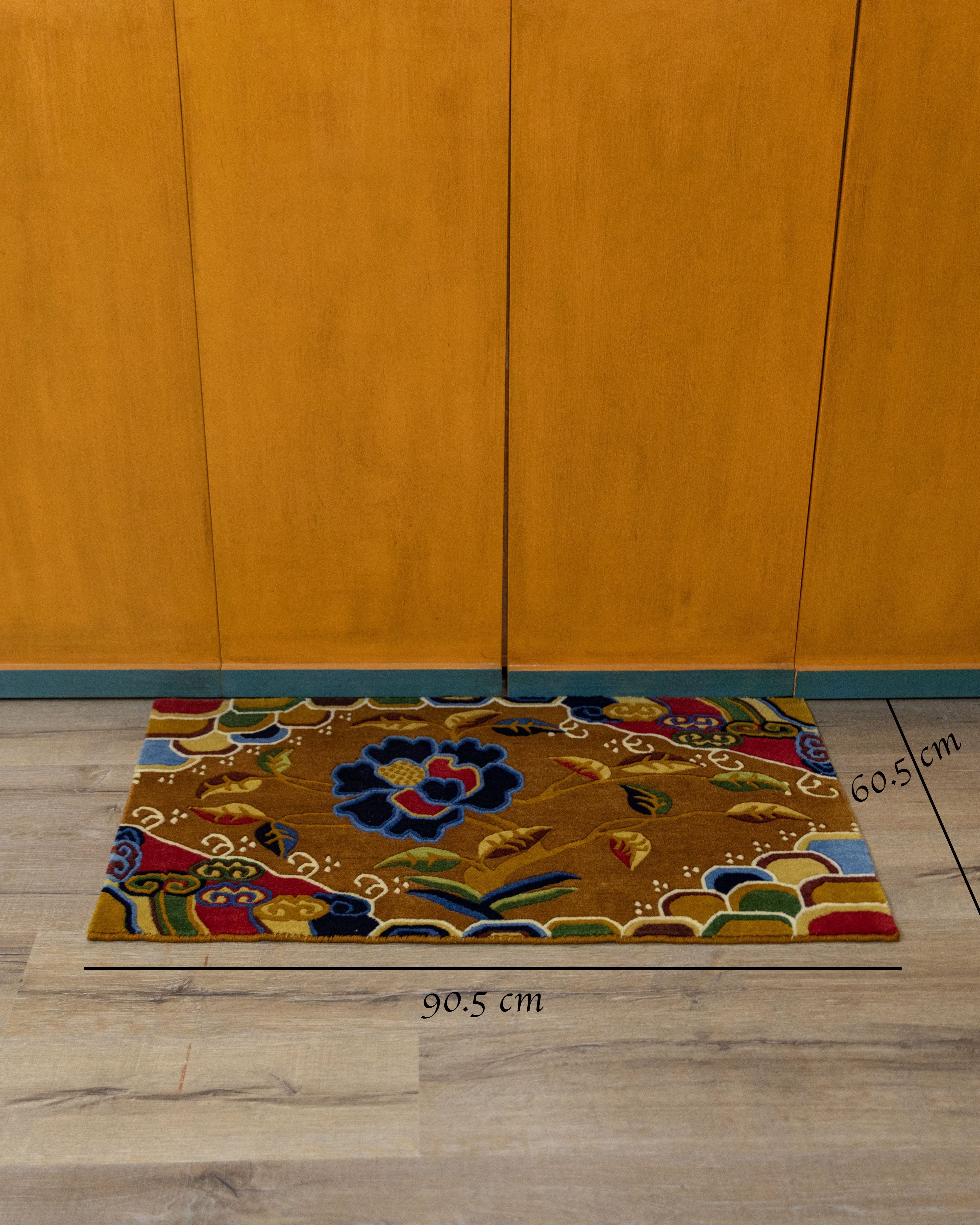 Handcrafted Floral Knotted Rug | Wool Carpet with Elegant Floral Design