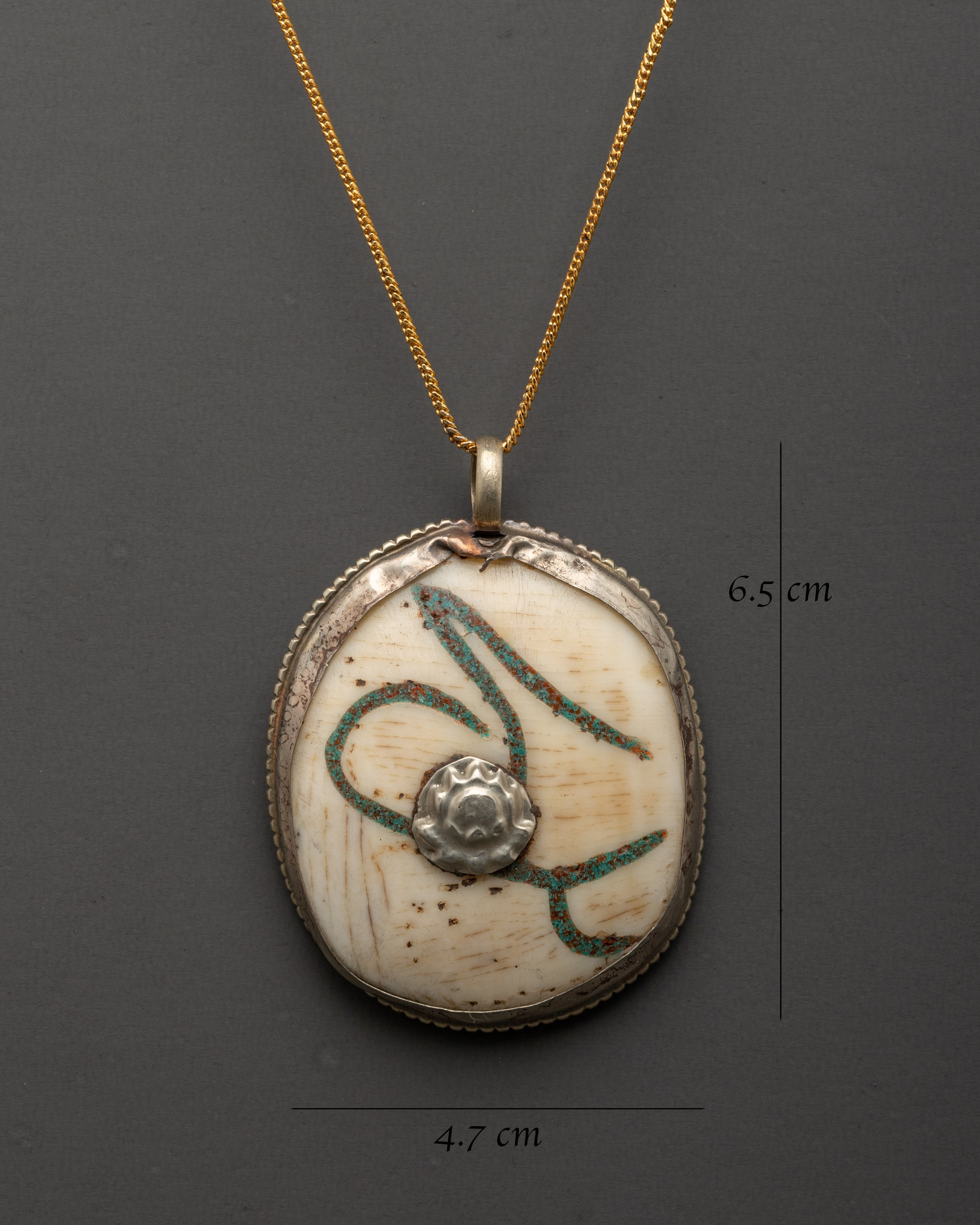 Spiritual Conch Shell Locket | Handcrafted with Sacred Symbols