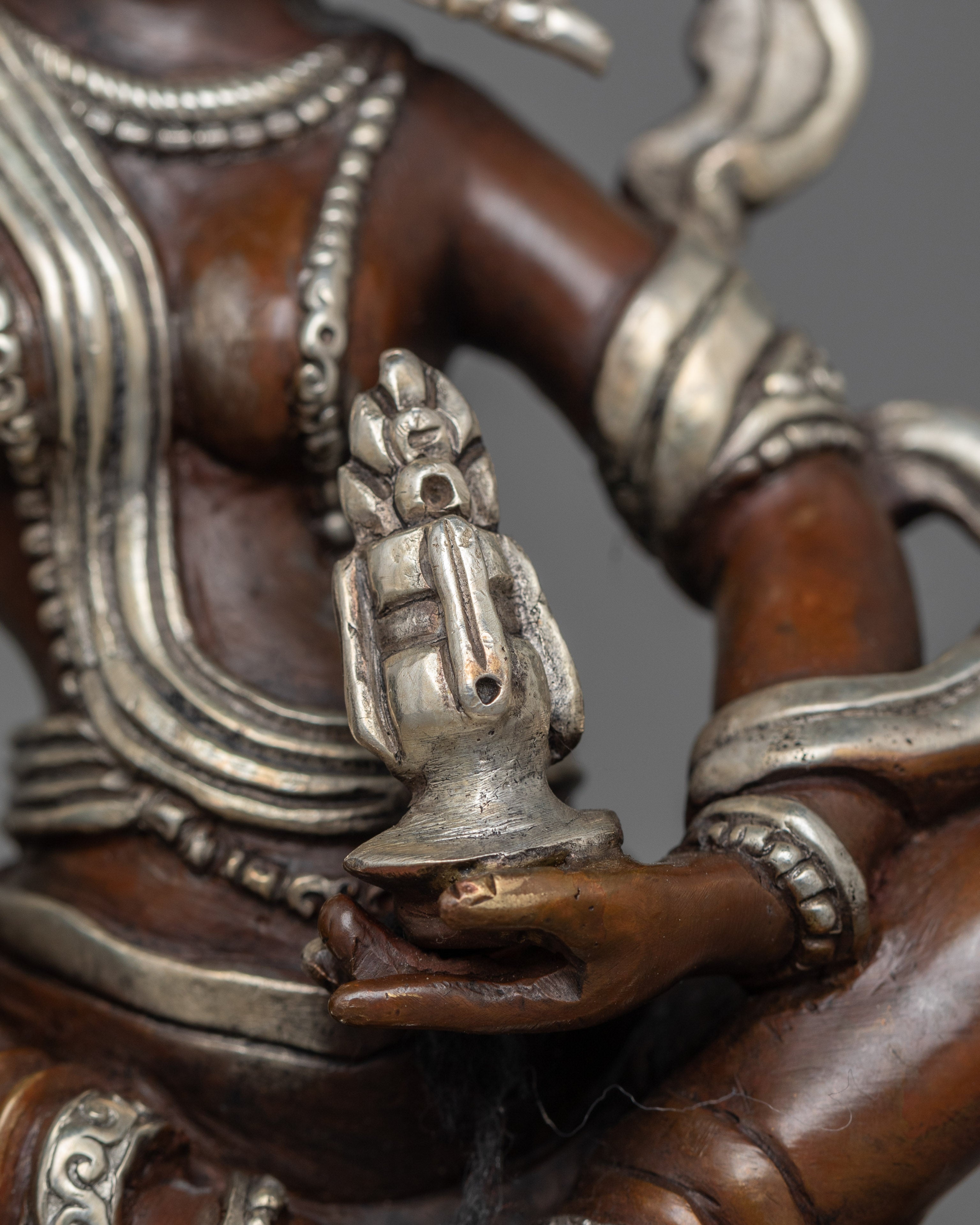 Tshiringma Tibetan Buddhist Goddess Figurine | Guardian of Abundance and Balance