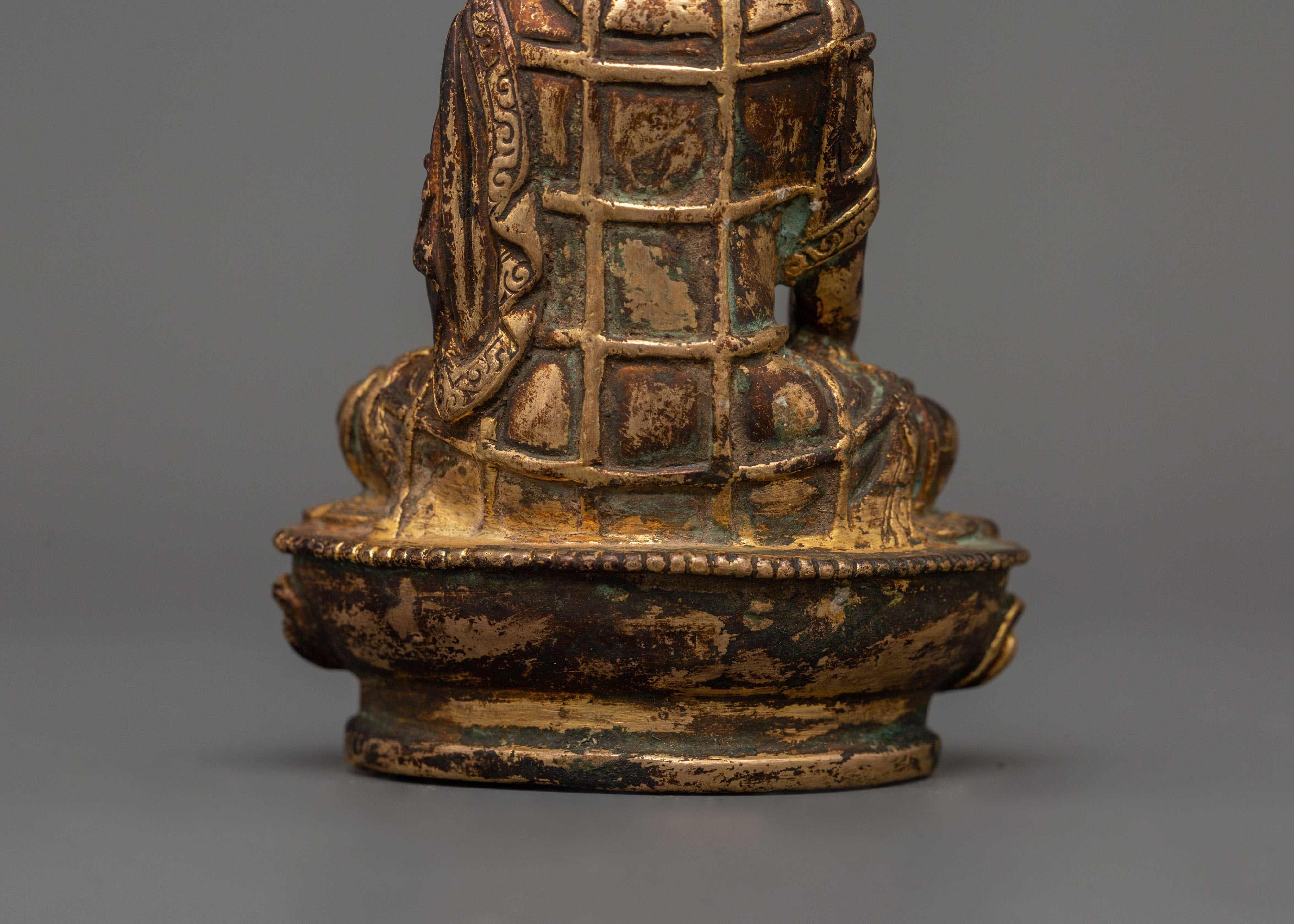 Shakyamuni Buddha Buddhist Altar Decor | Sacred Antique Copper Statue for Meditation
