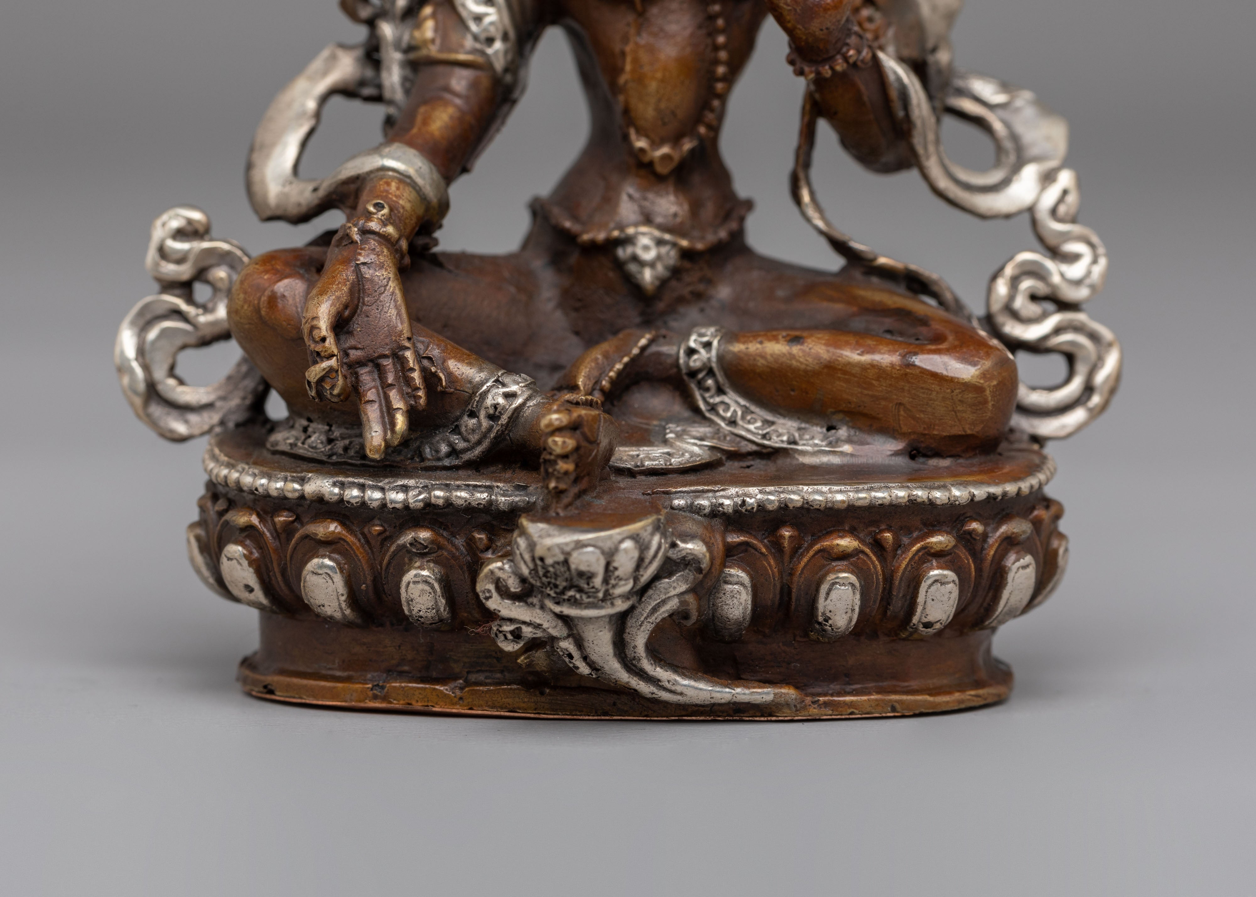 Spiritual Green Tara Deity Statue | Traditional Buddhist Artwork