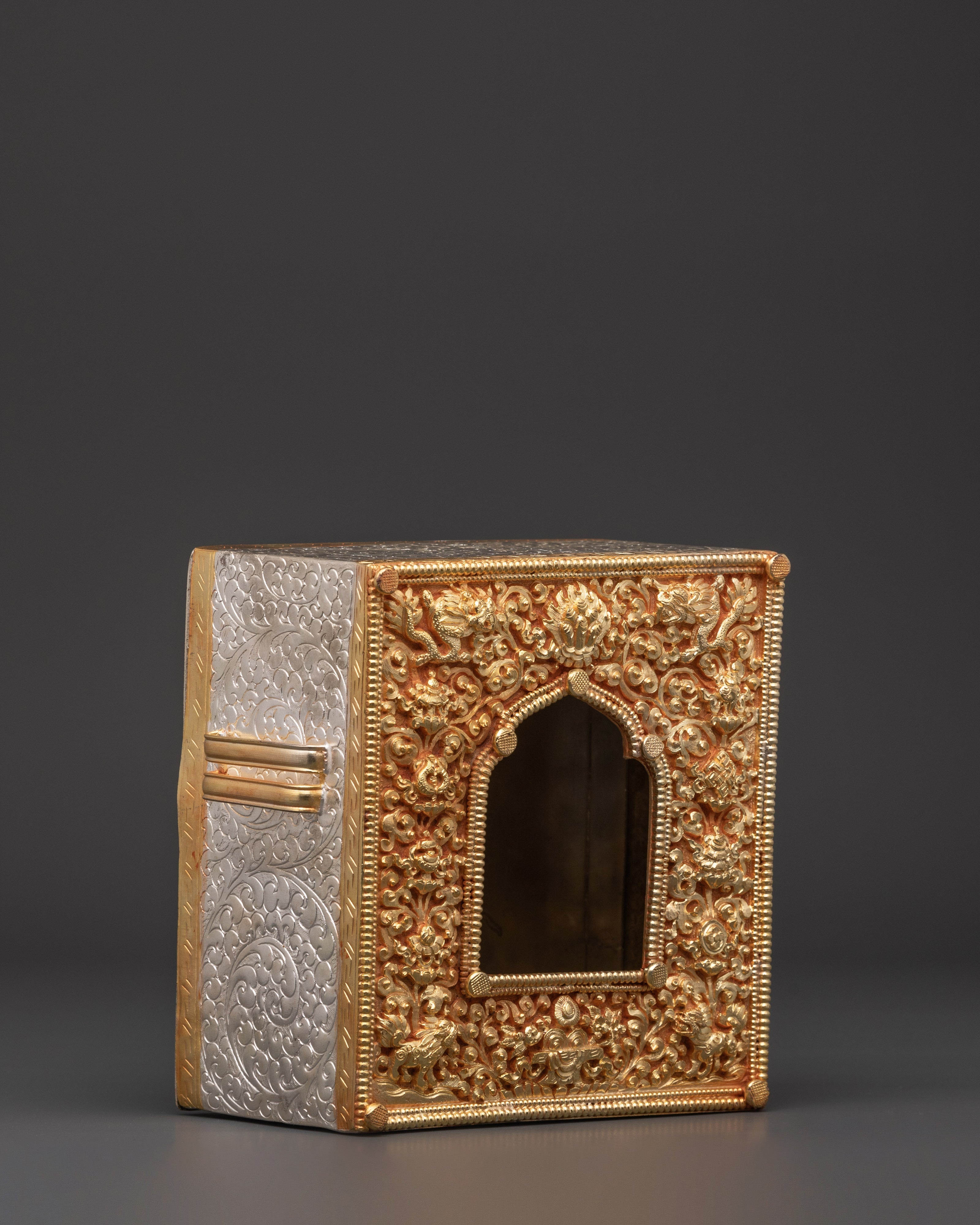 Himalayan Ghau Amulet Box | Tibetan Buddhist Prayer Relic Case