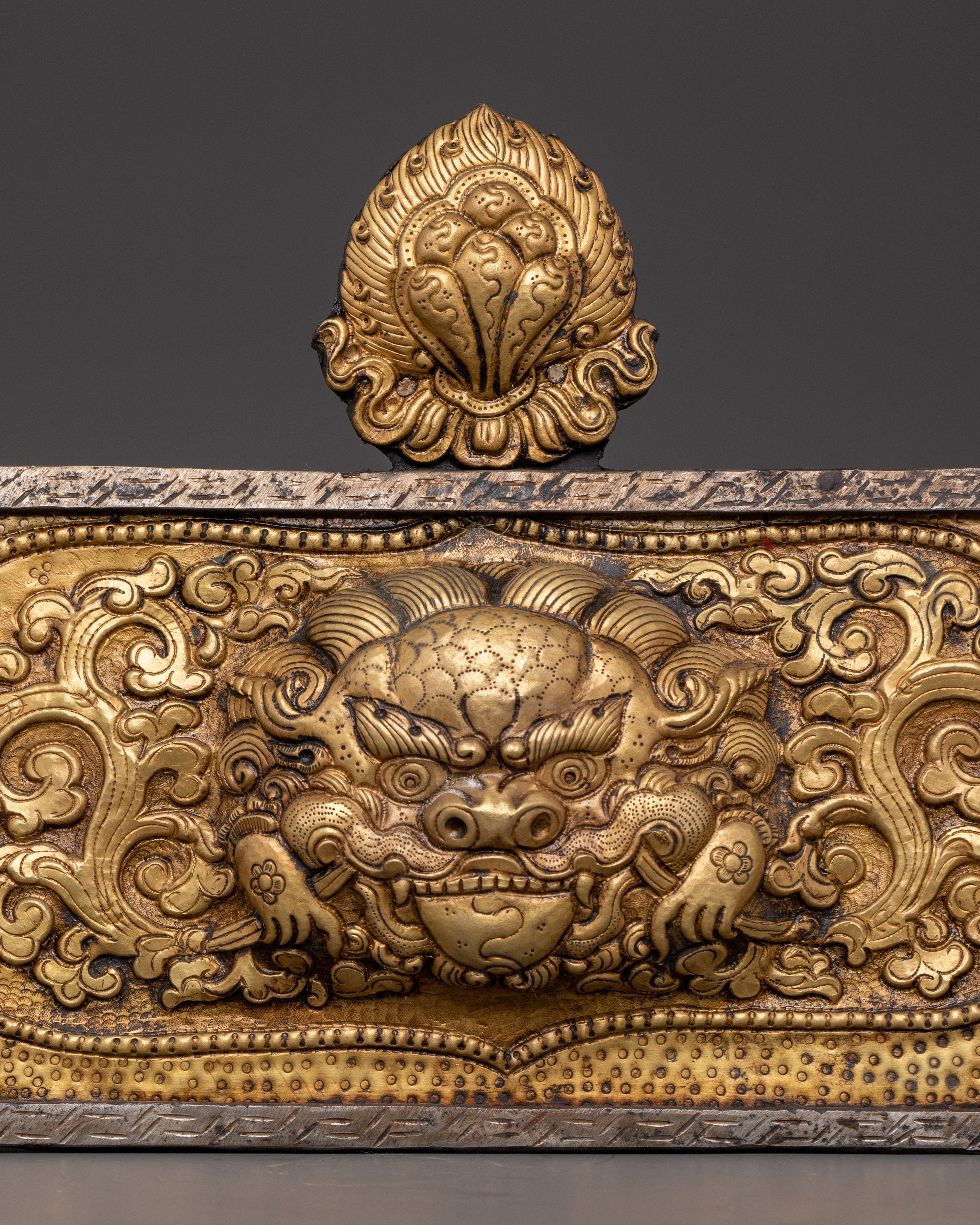 Wall Hanging Artwork | Stylish Iron and Brass