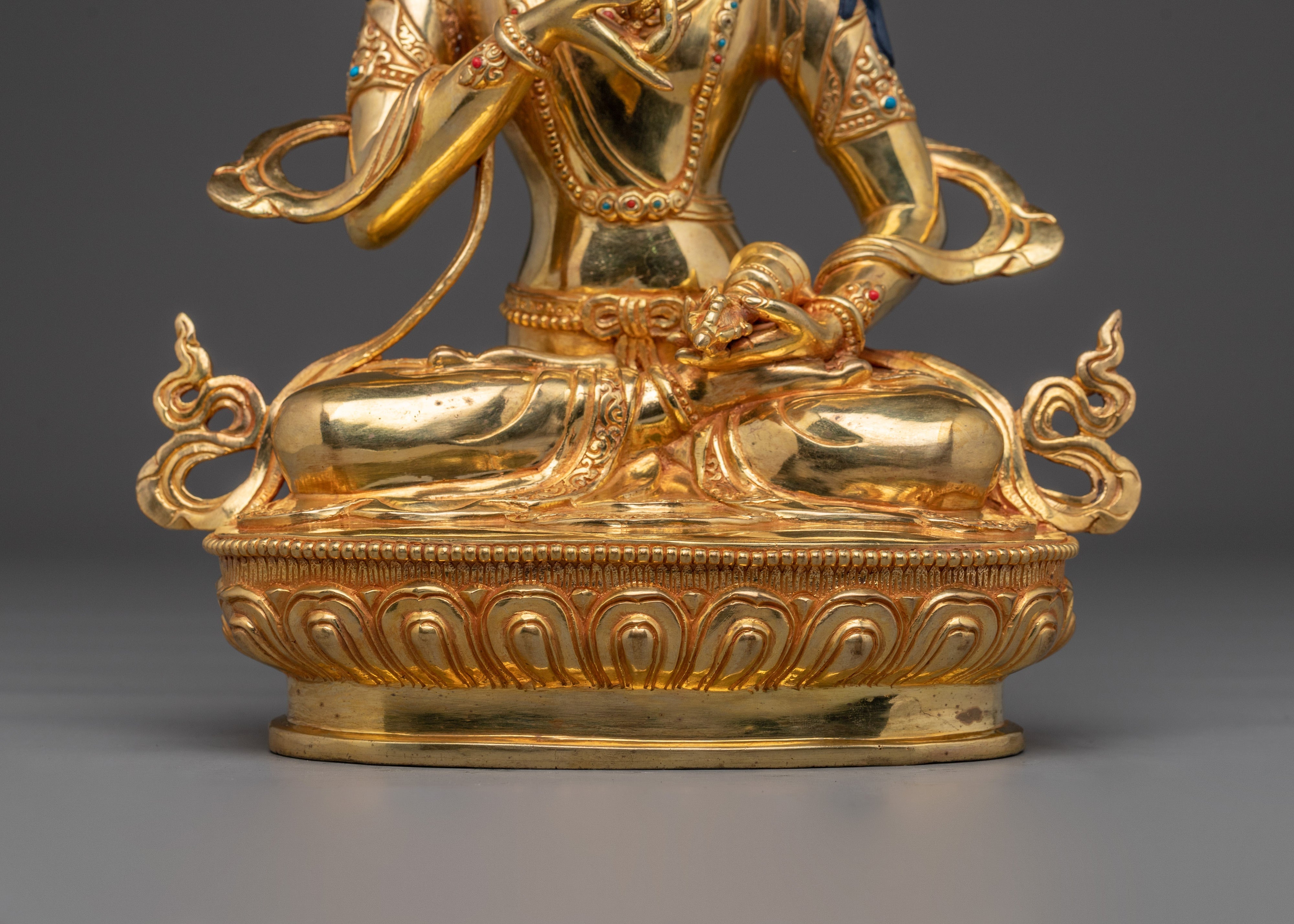 Golden statue of Vajrasattva | Dorje Sempa - Embodiment of Purification