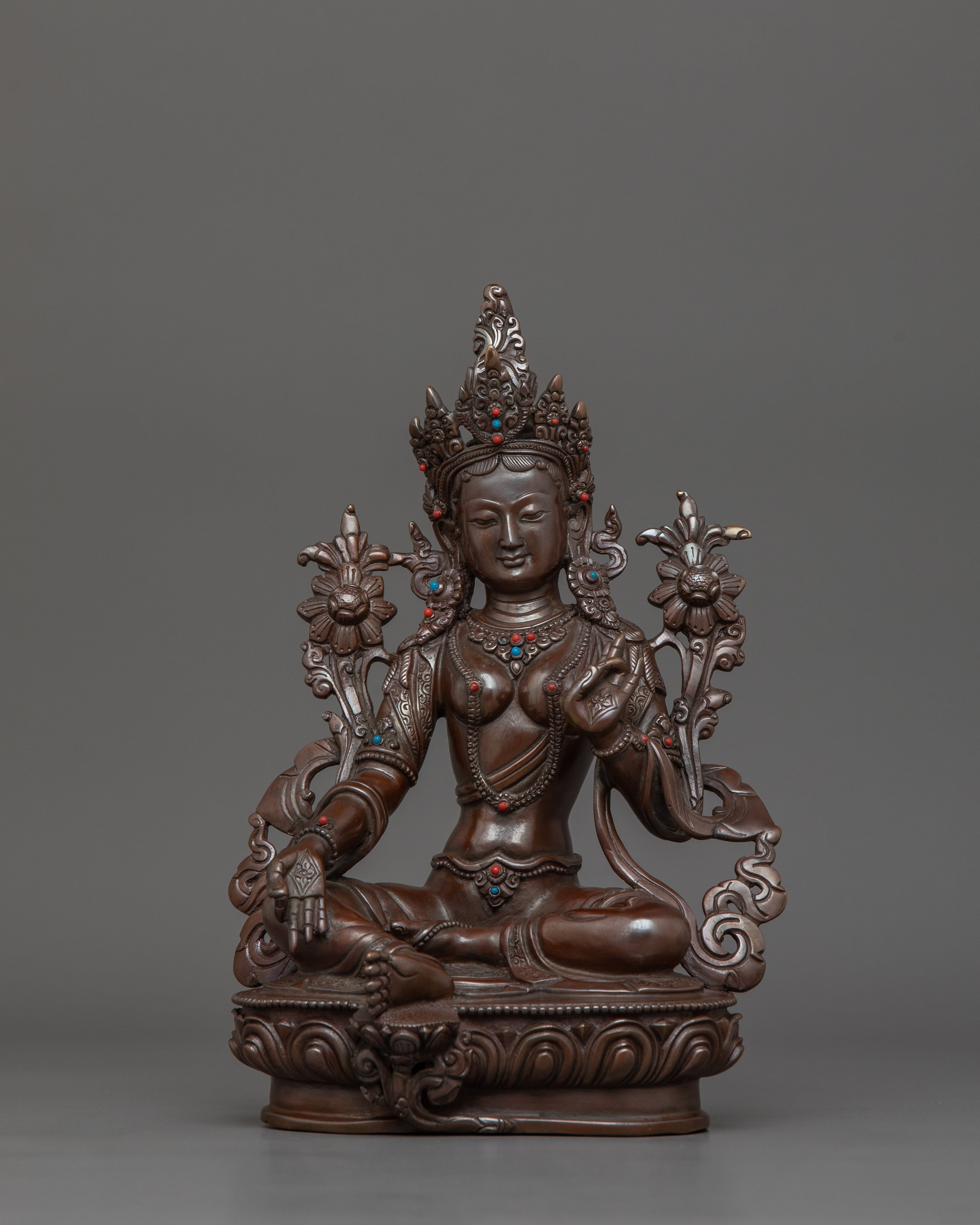 himalayan-statue-of-buddhist-deity-green-tara