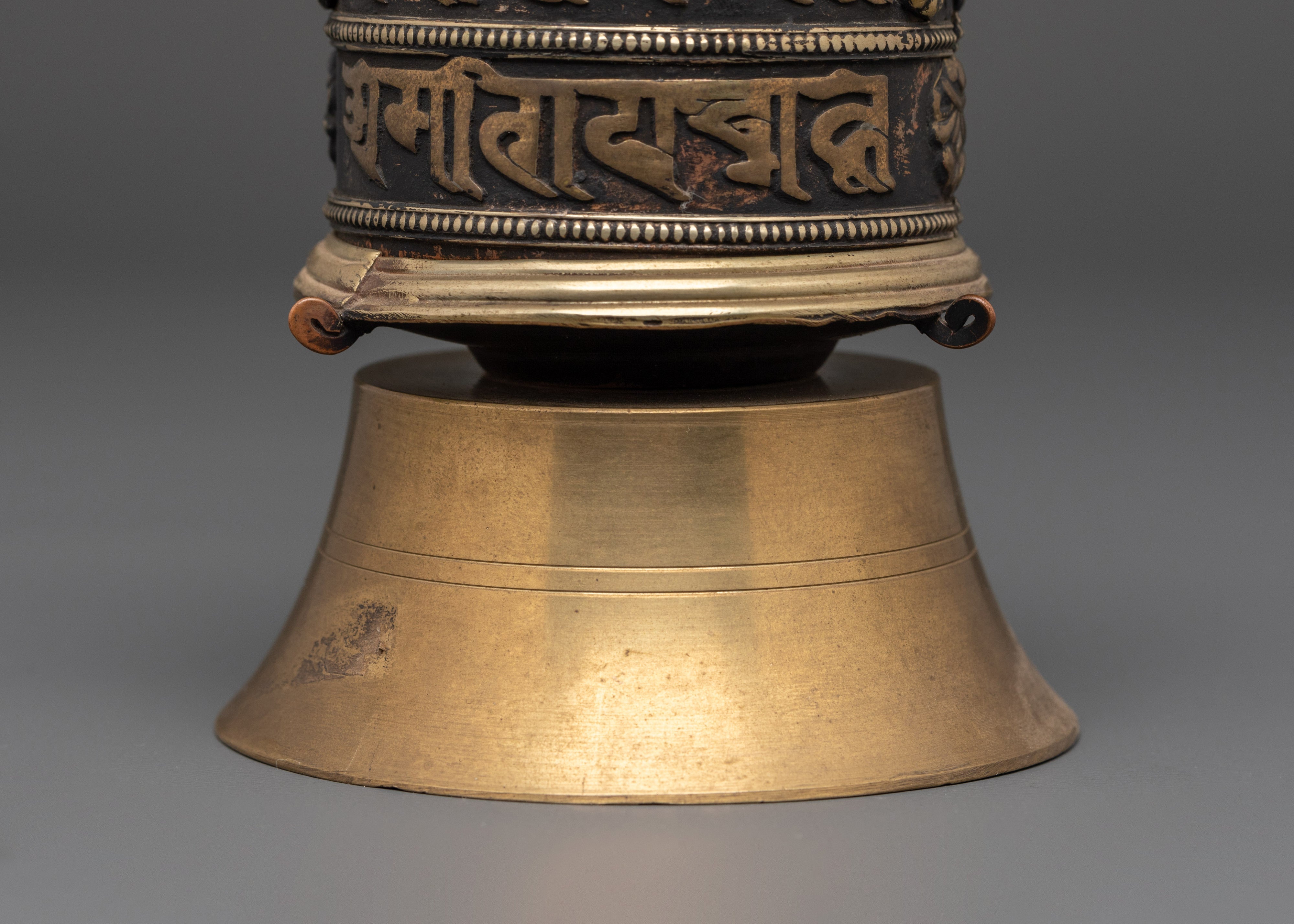 Buddhist Mantra Spinning Wheel | Meditation Decor for Peace