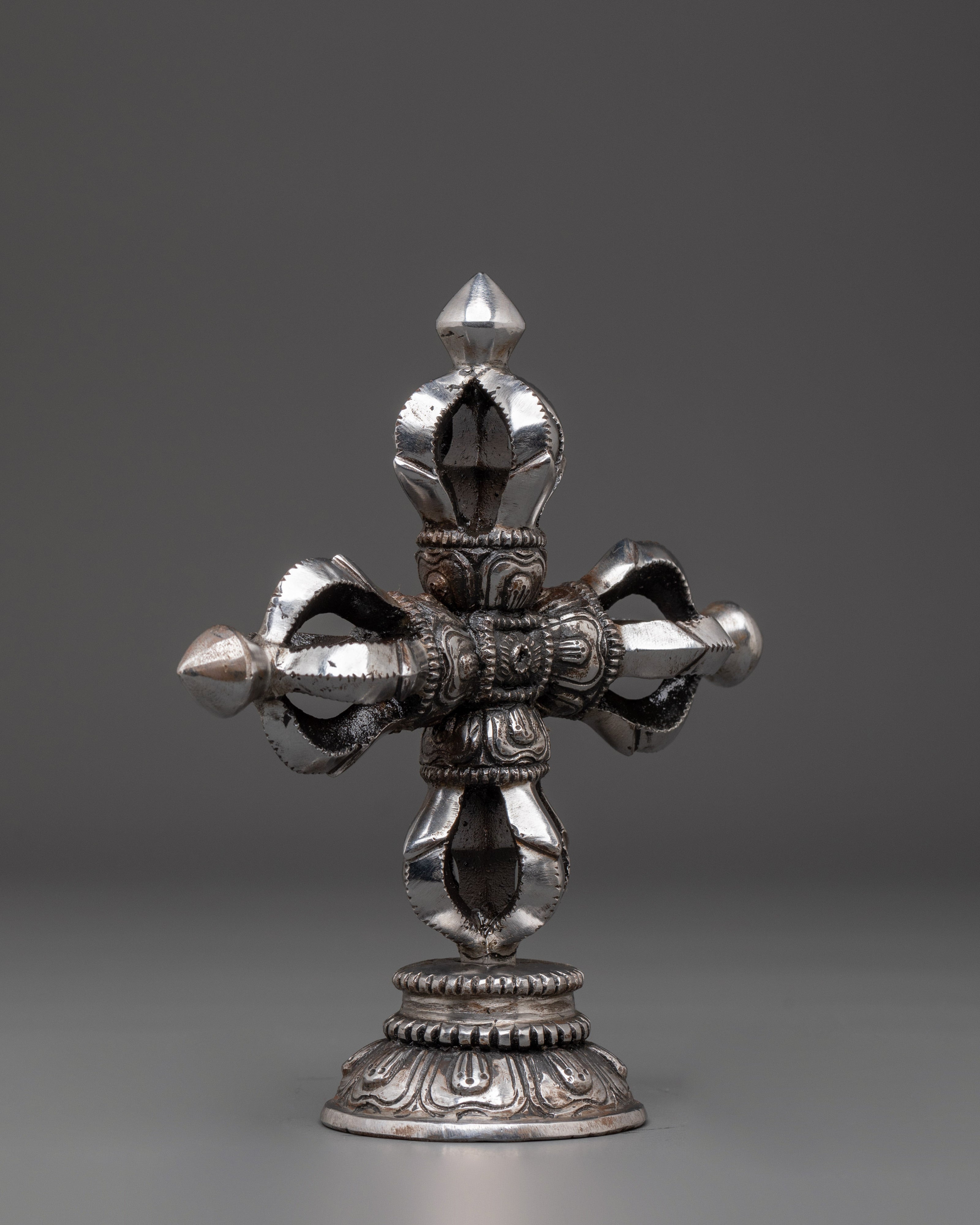 Handcrafted Iron Bishwo Vajra | Altar Decor & Spiritual Meditation