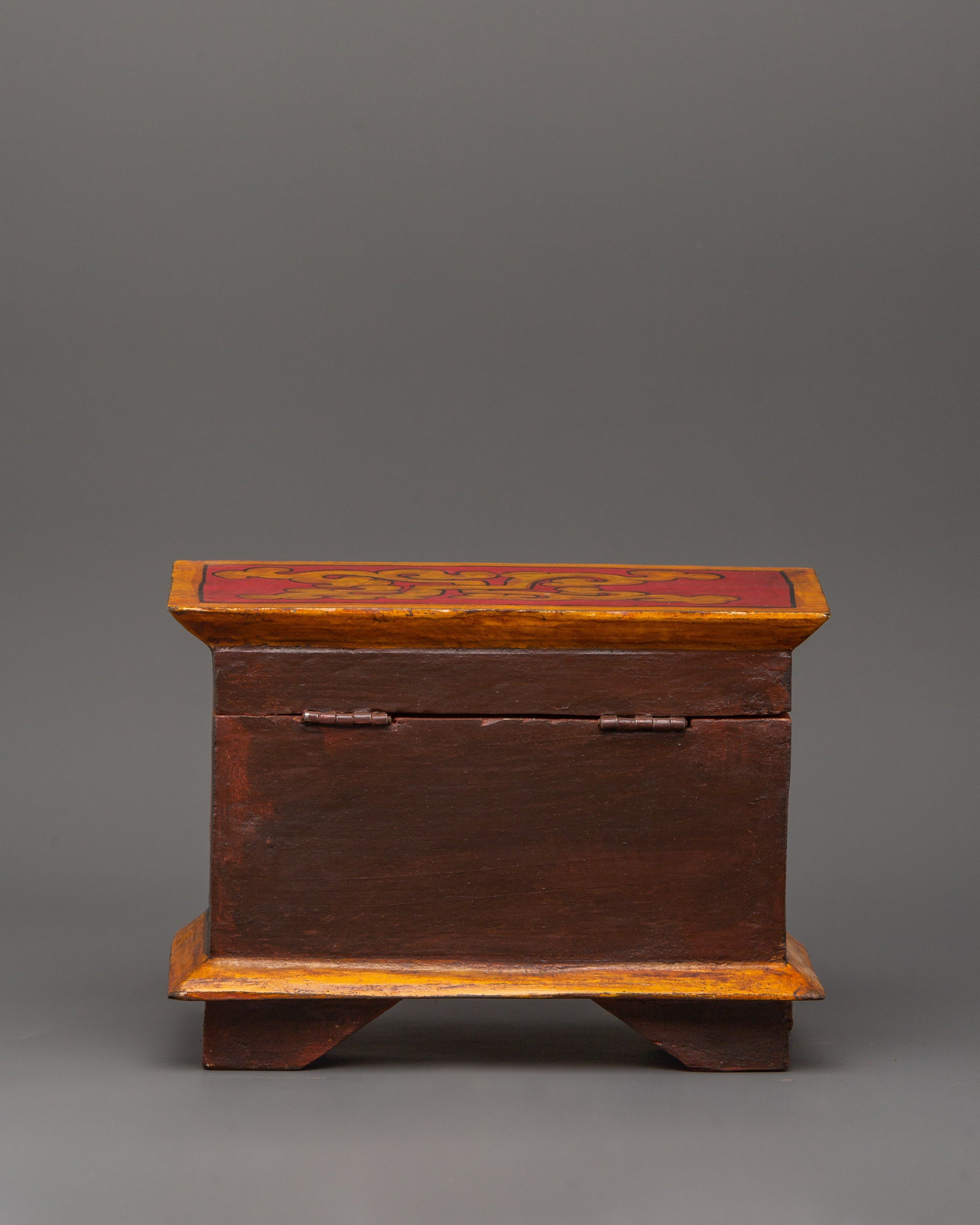 Box with Shakyamuni Buddha Paint | Tibetan Home Decor
