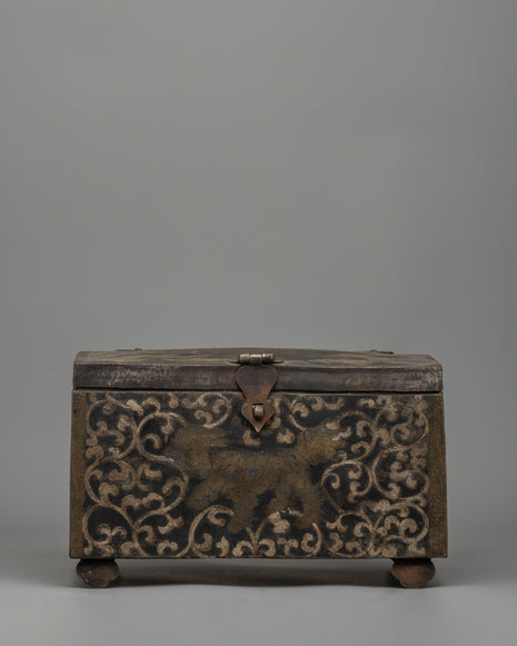 Traditional Iron Treasure Box with Copper 