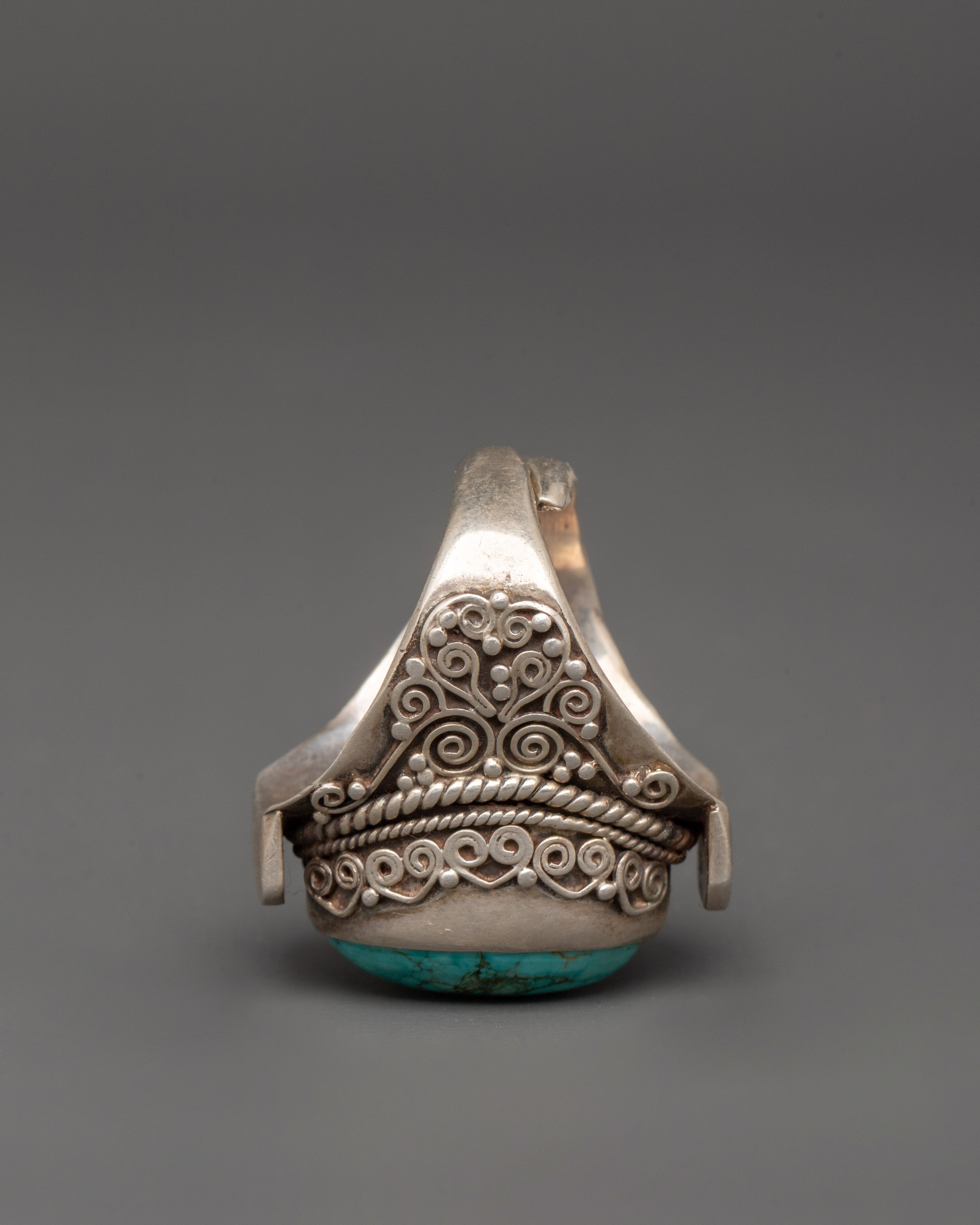 Silver Ring with Beautiful Artificial Stone | Traditional Crafts