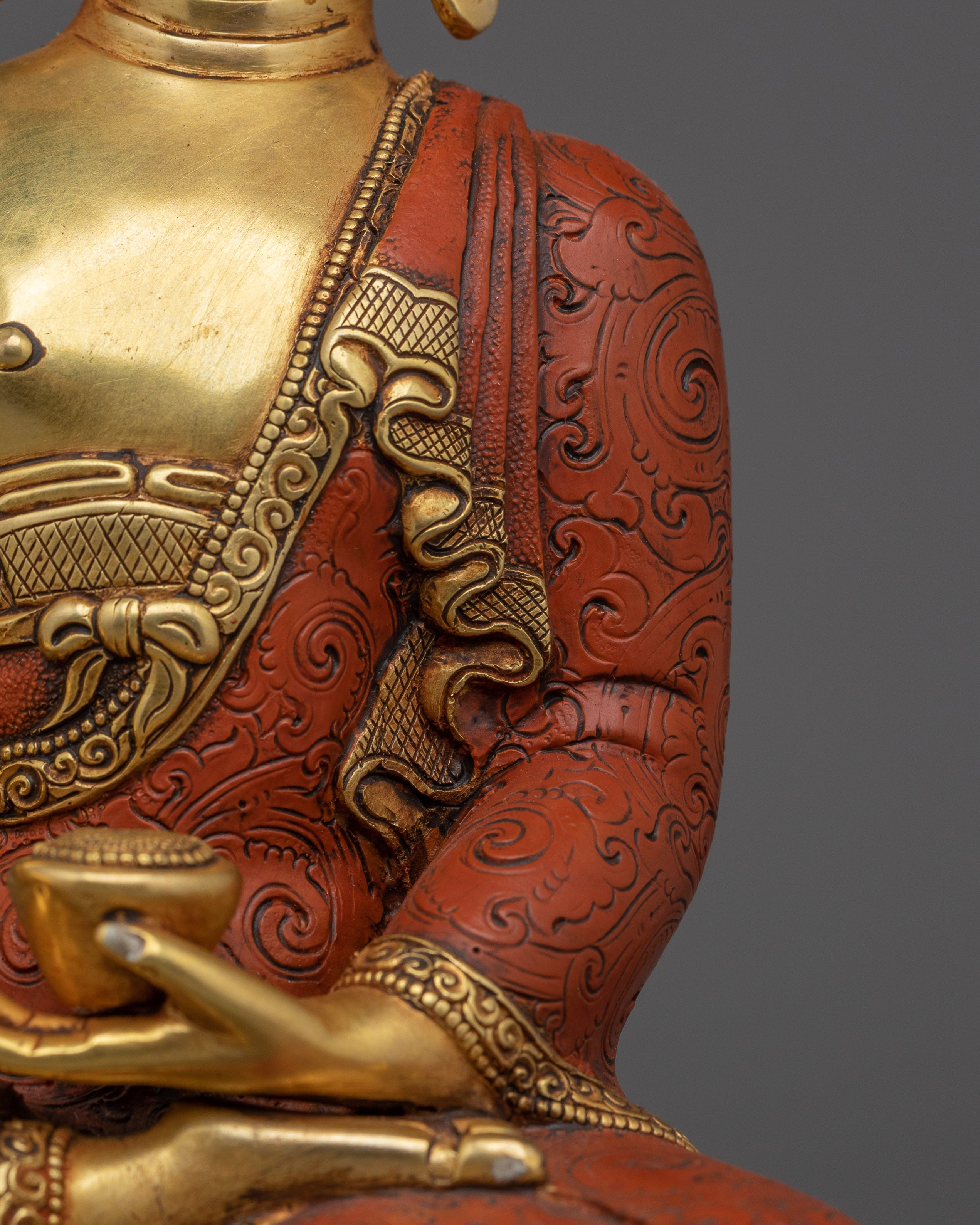 Handmade Shakyamuni Buddha Statue | The Enlightened One Who Changed the World