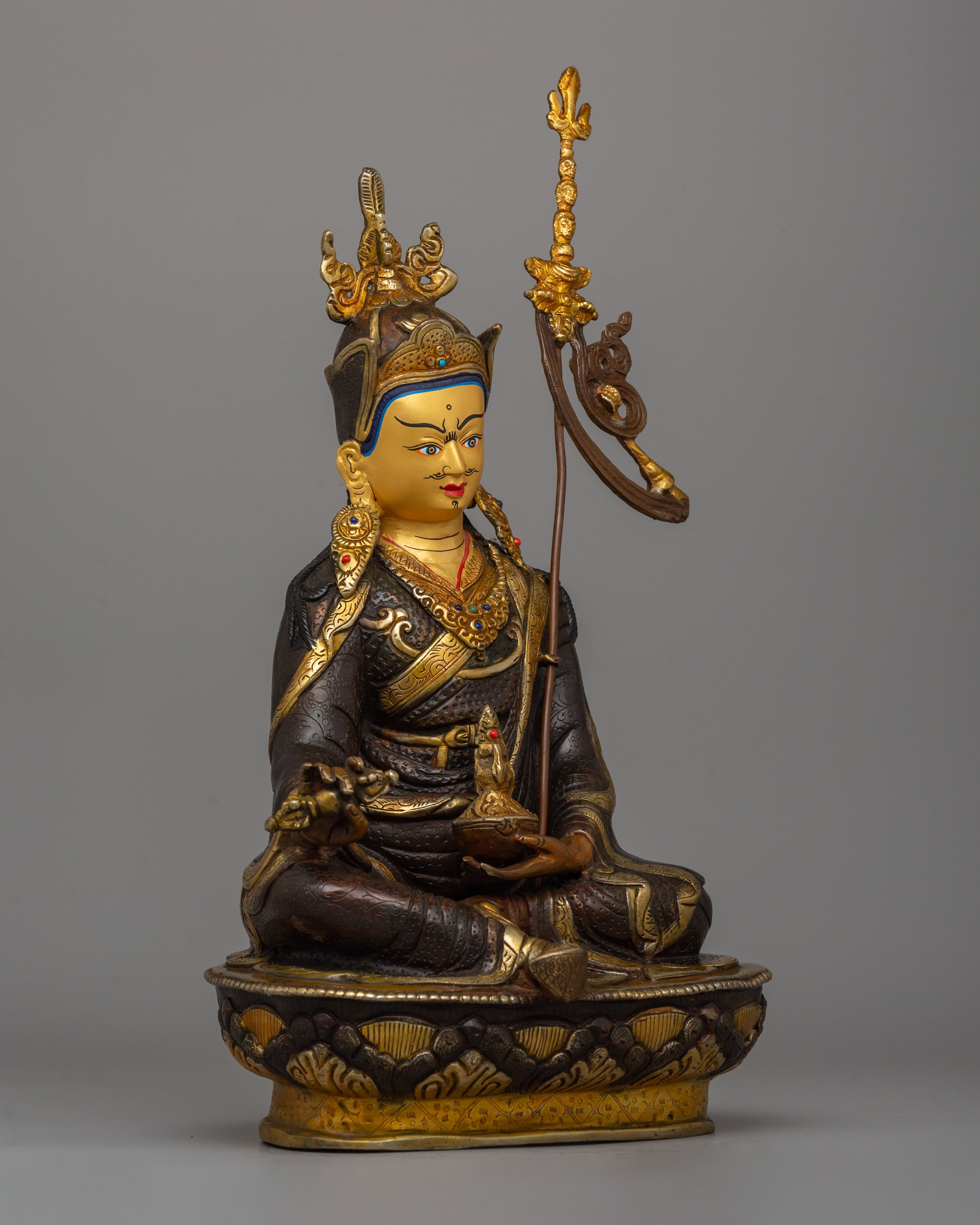 Guru Rinpoche Tantric Master Statue | Sacred Tibetan Buddhist Figurine
