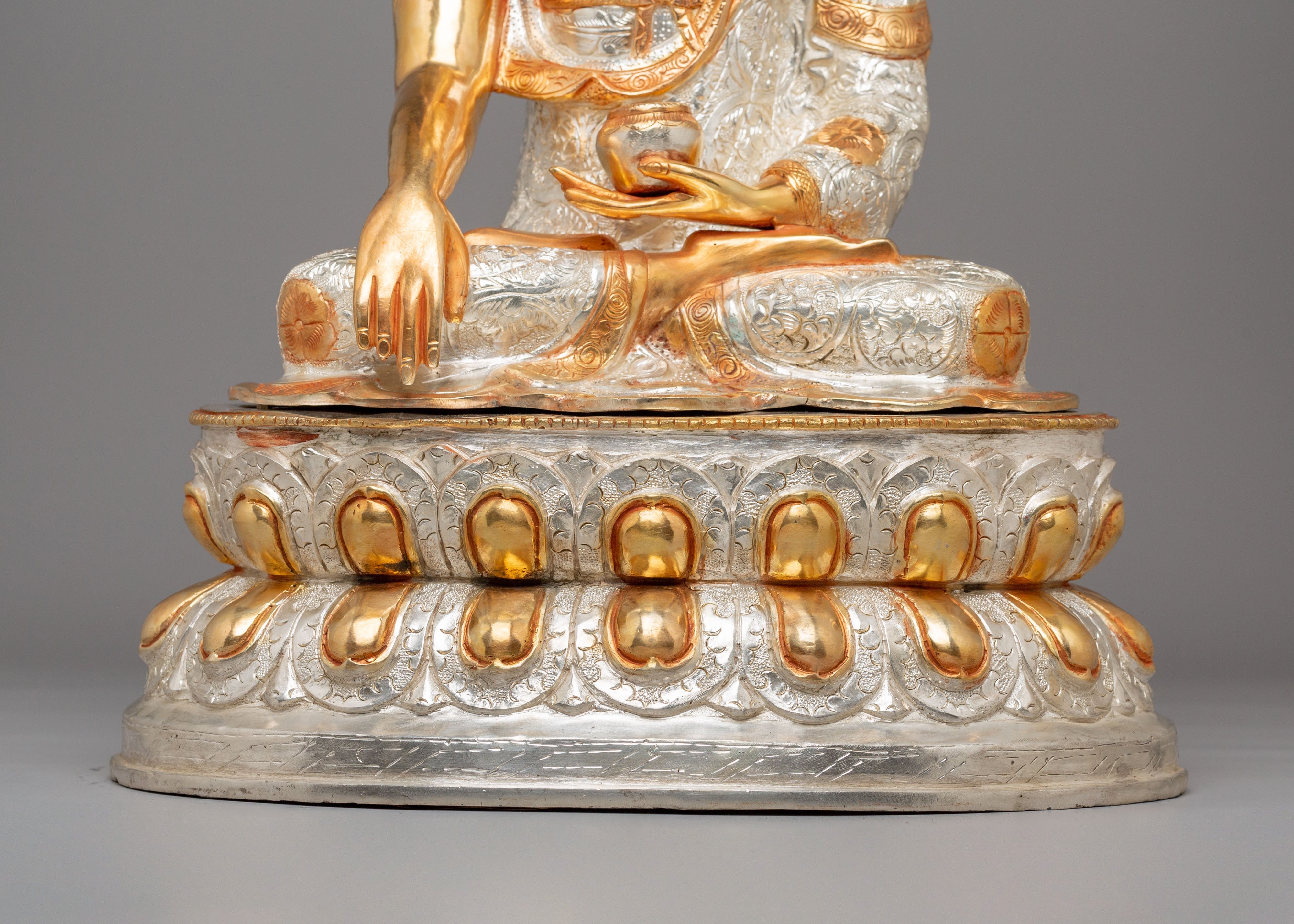 Buddhist Crown Shakyamuni Buddha Statue | Handcrafted Tibetan Deity Sculpture