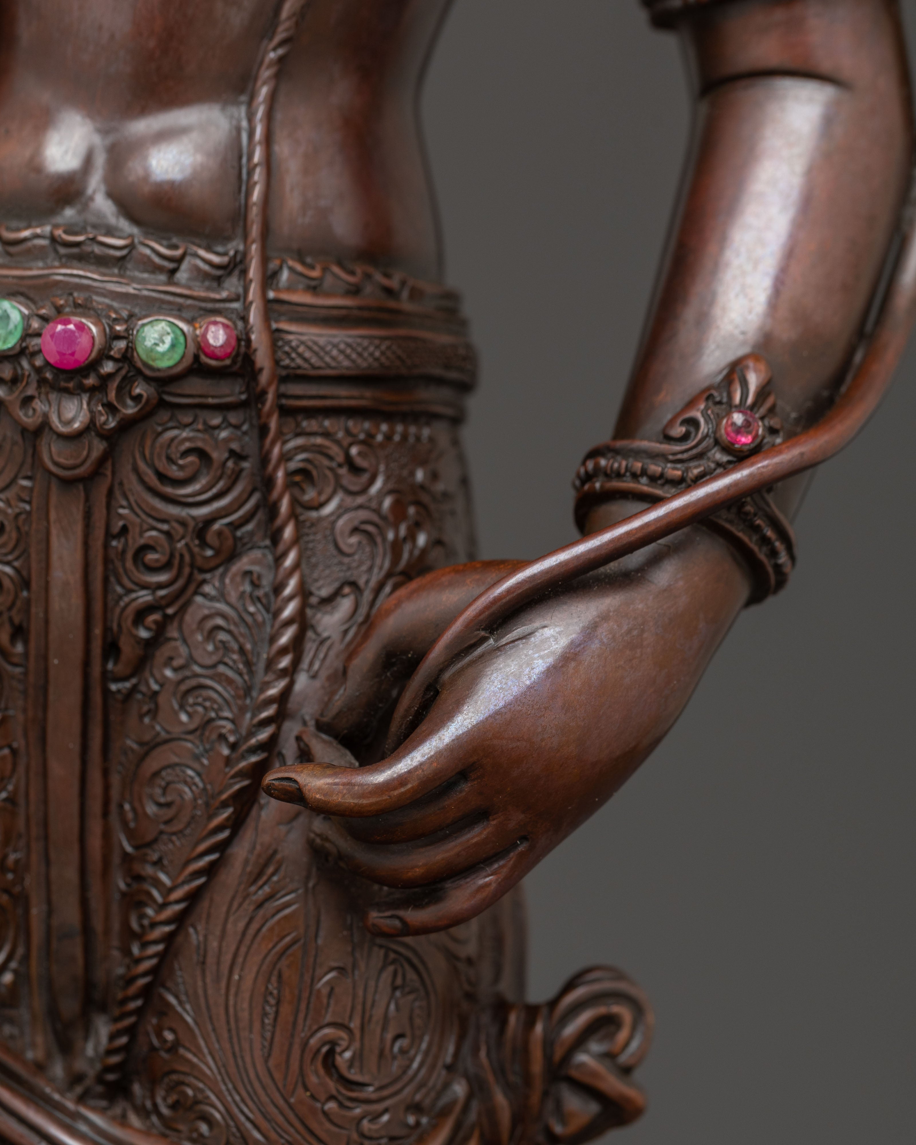 Himalayan Sculpture of Lokeshwor | Symbol of Compassion and  Purity