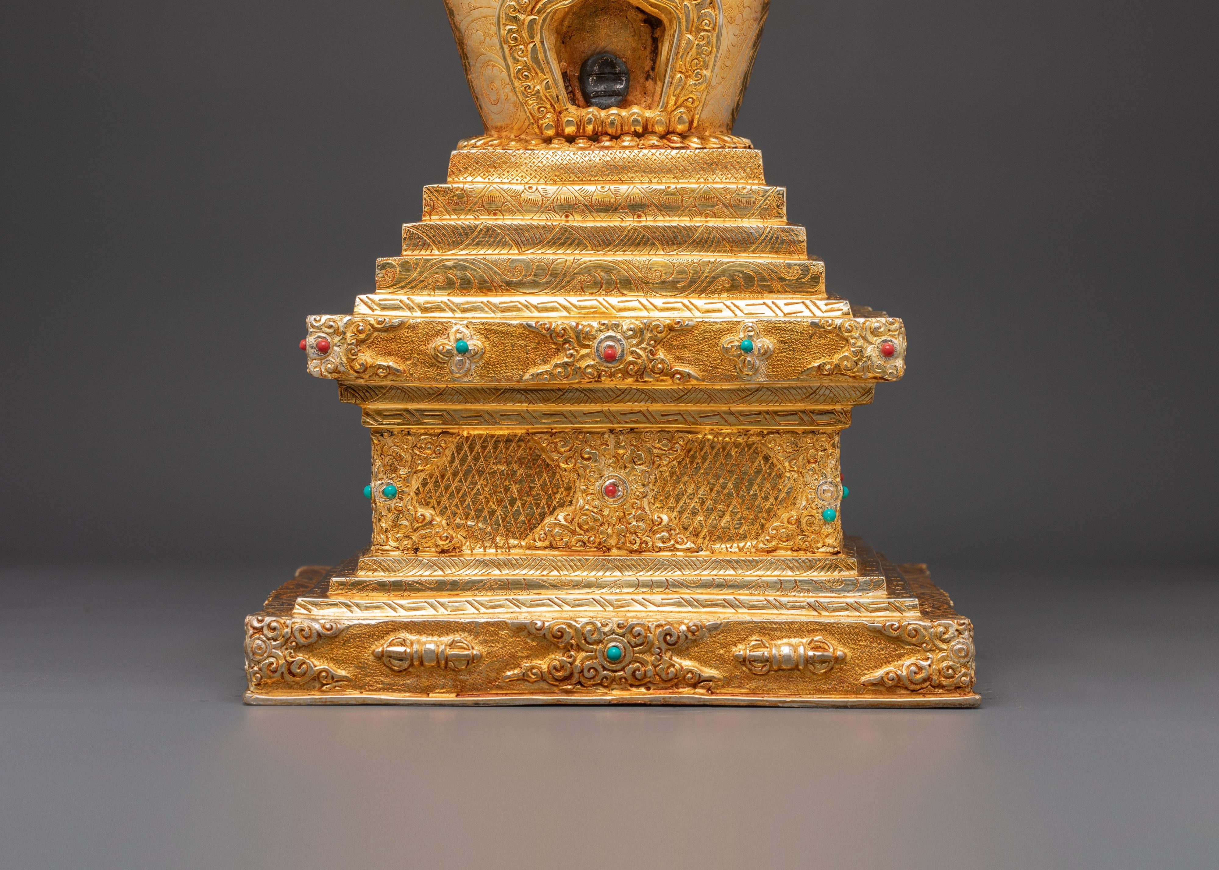 Traditional Tibetan Stupa for Peaceful Environment | Meditation Altar Decor