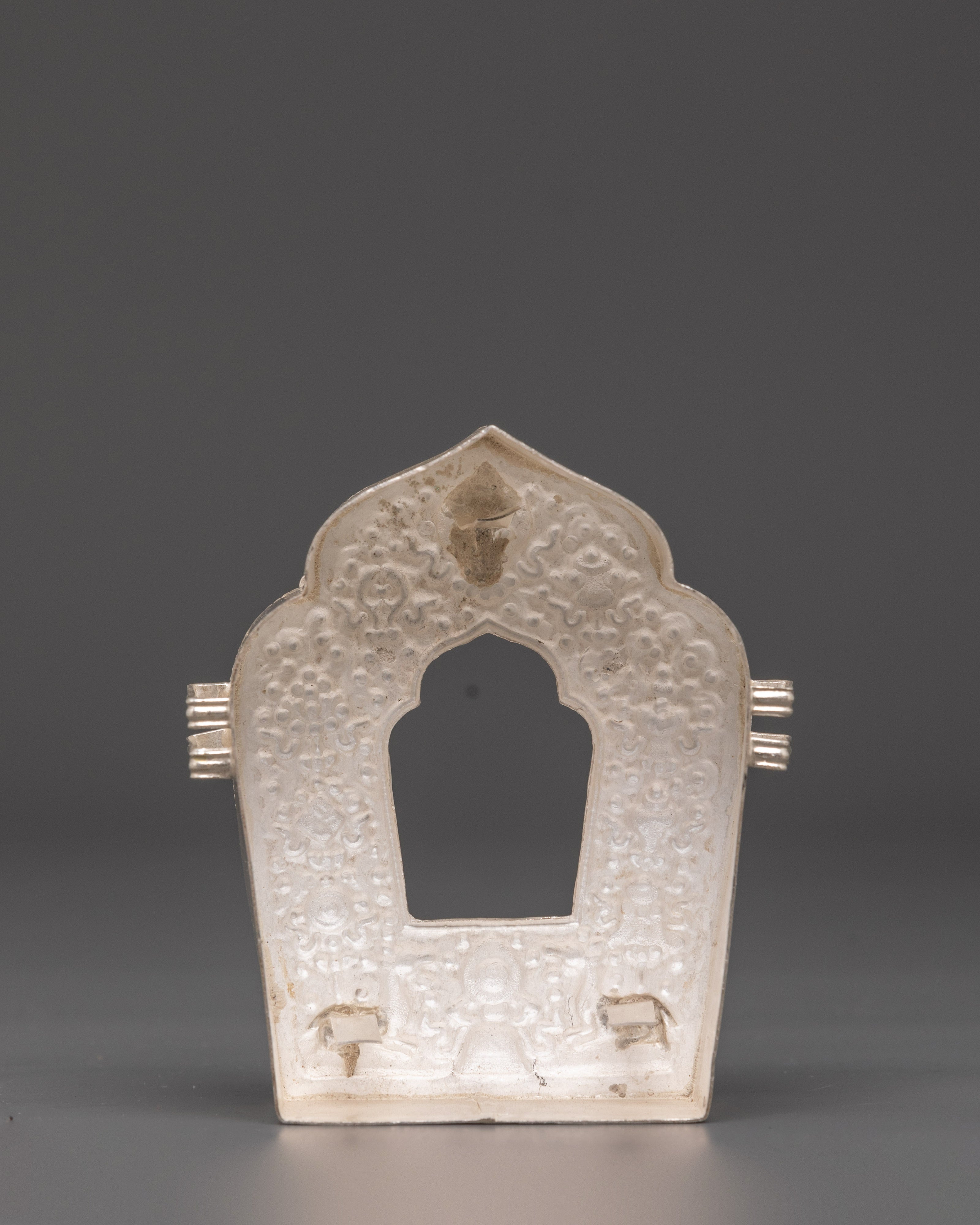 Traditional Pure Silver Amulet Box |  Buddhist Gau Prayer Box