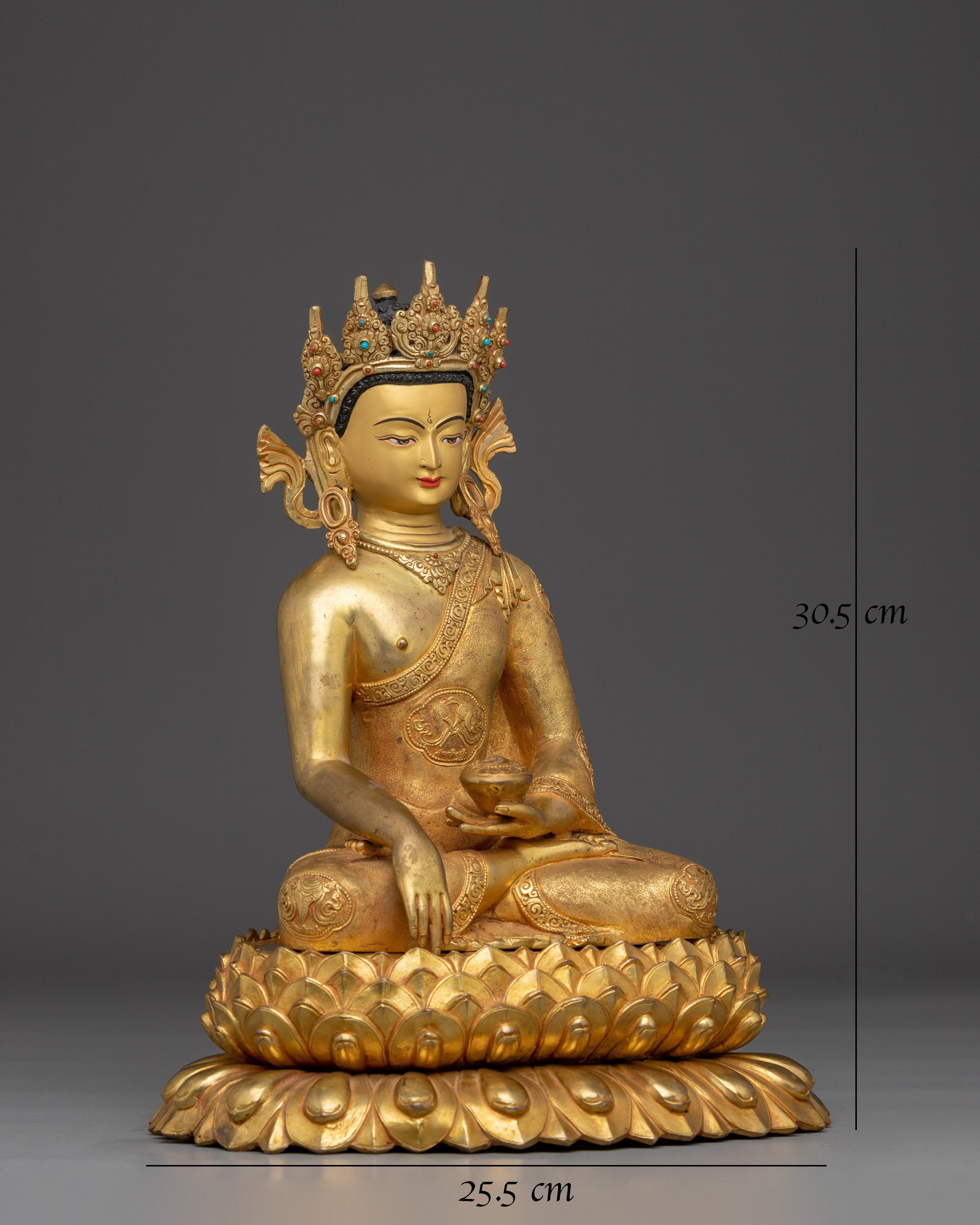 statue-of-crown-shakyamuni-buddha