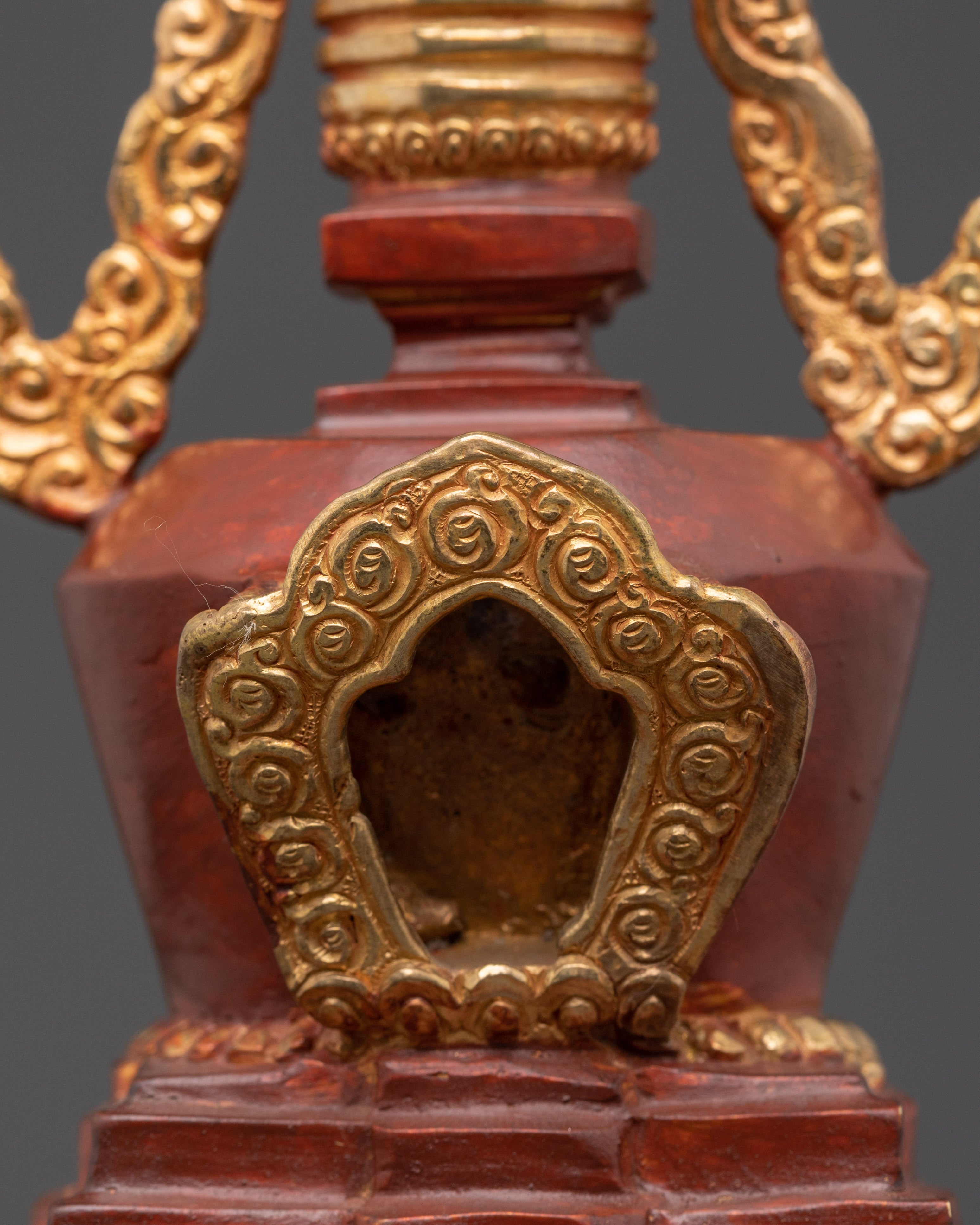 Tibetan Enlightenment Altar Stupa | Gold Plated Buddhist Shrine for Meditation