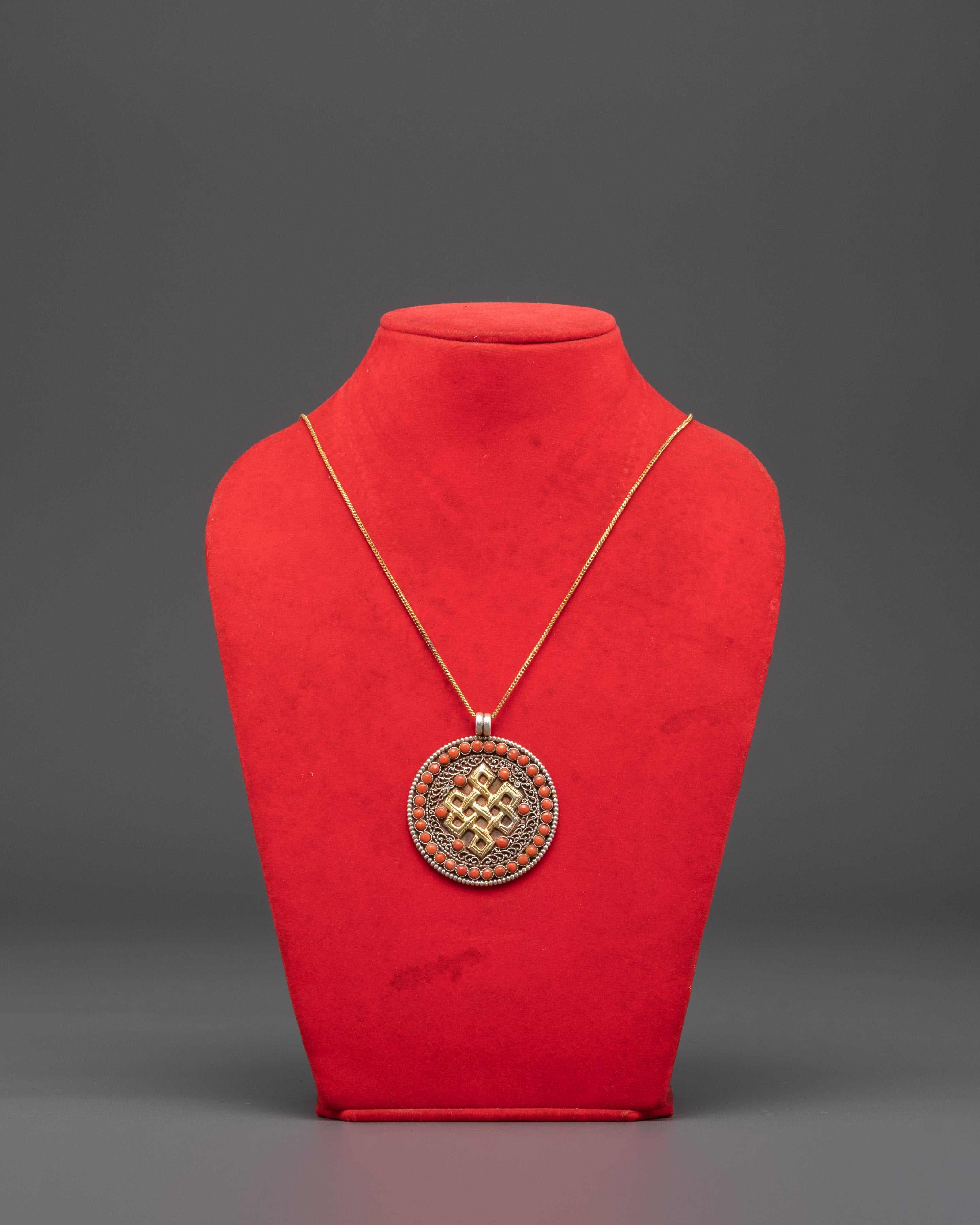 Endless Knot Silver Pendant | A Symbolic Spiritual Accessory