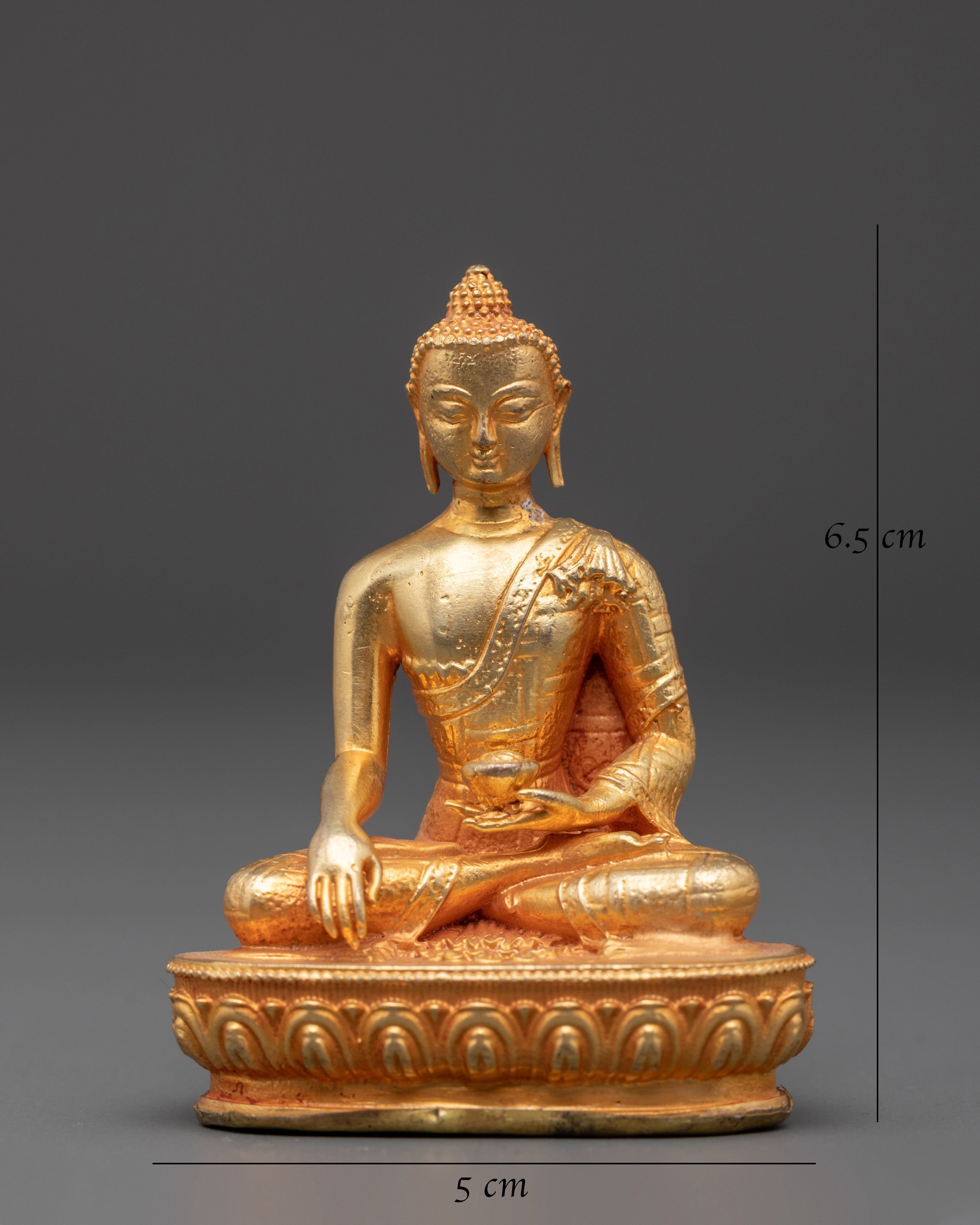 Spiritual Buddha Shakyamuni Statue Gold Plated Statue