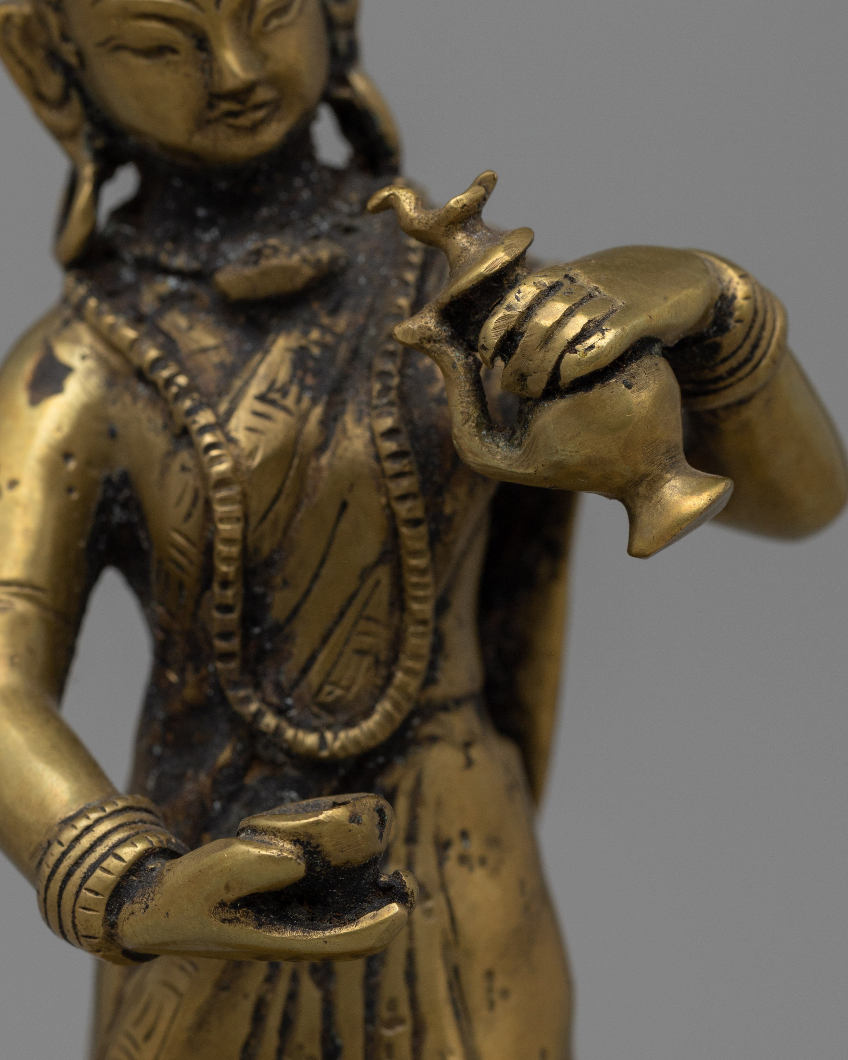 Elegant Handcrafted Newari Lady Offering Statue | Perfect for Altars or Spiritual Decor