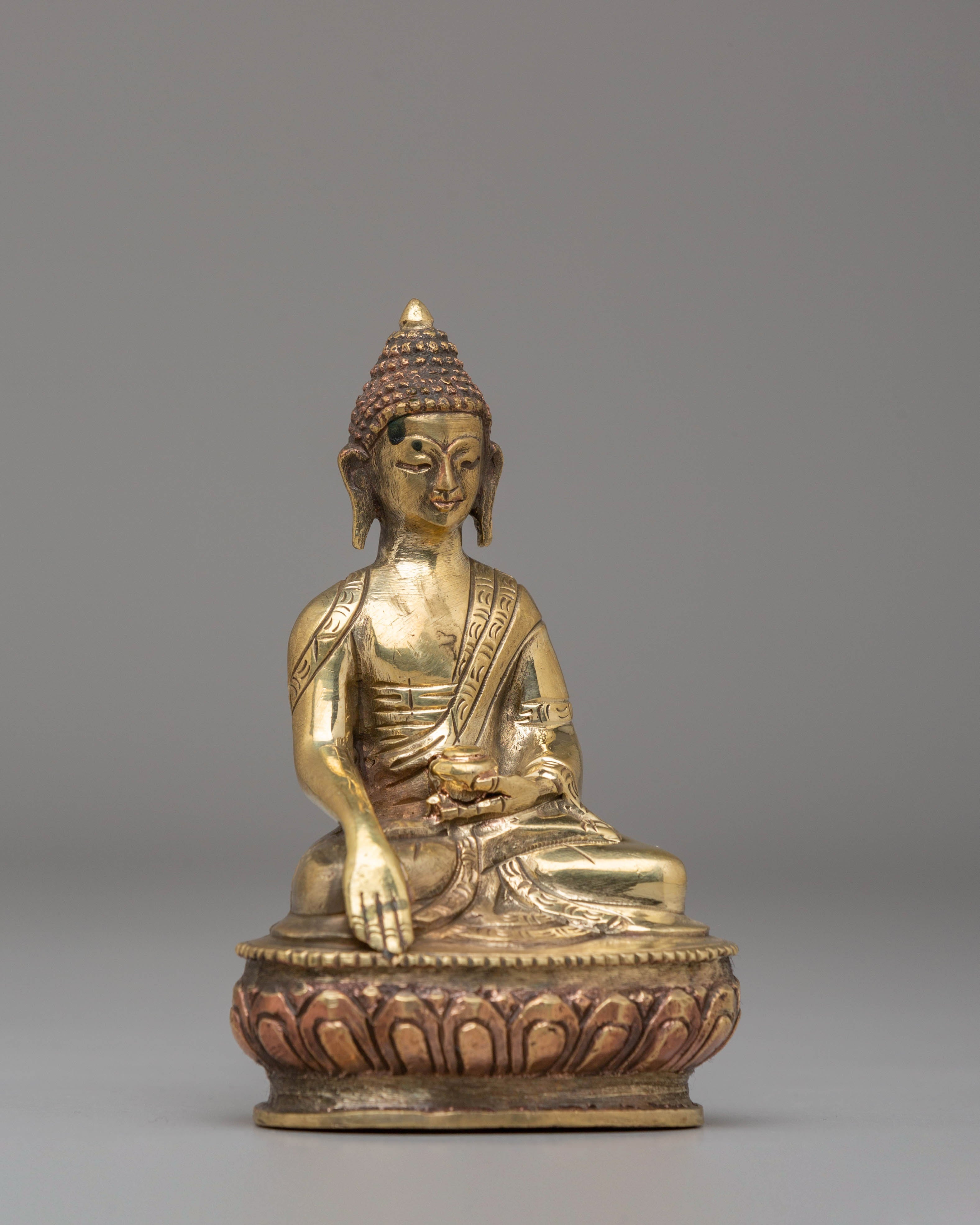 Shakyamuni Buddha Spiritual Statue | Traditional Tibetan Buddhist Artwork