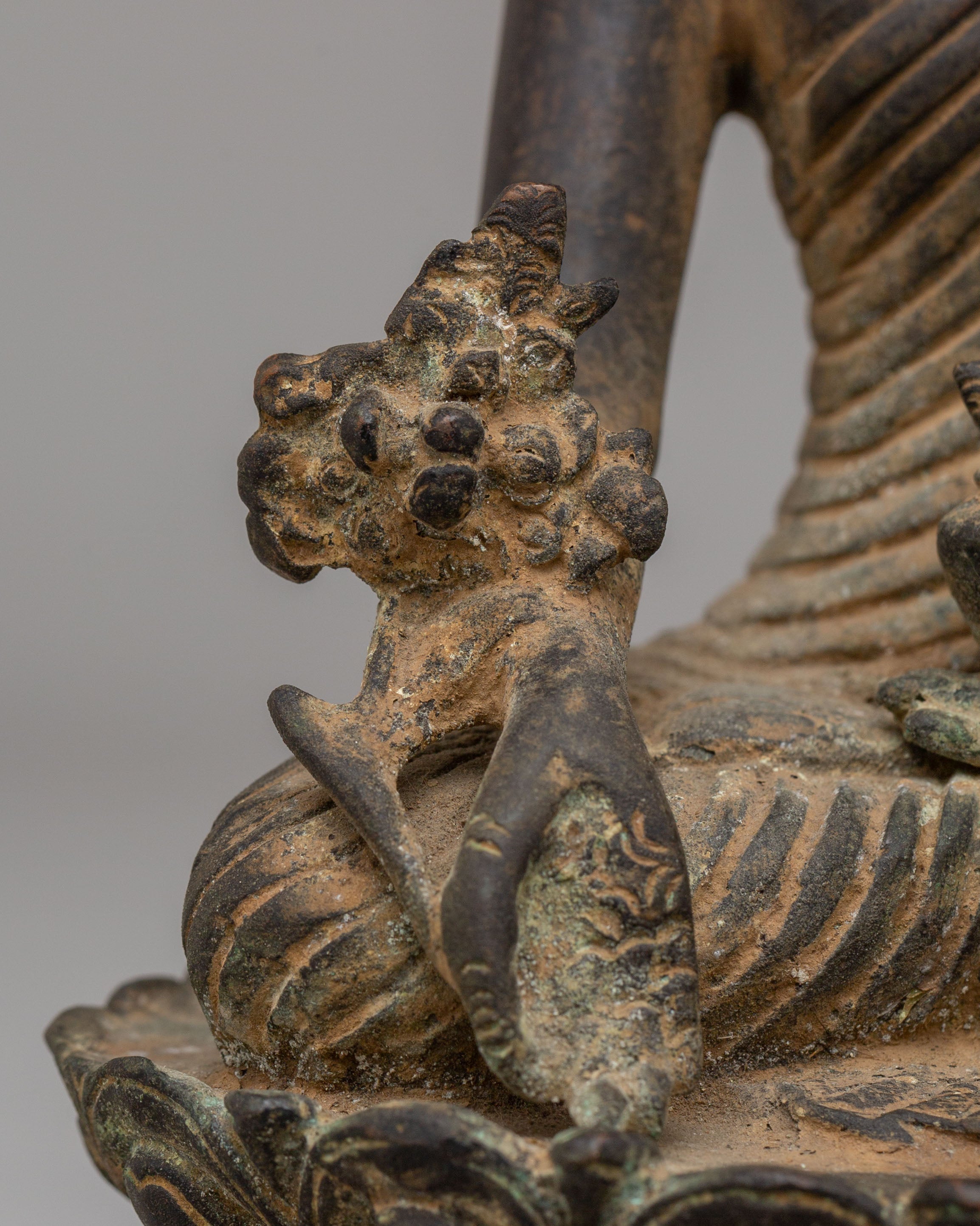 Sacred Tibetan Medicine Buddha Statue | A Symbol of Healing