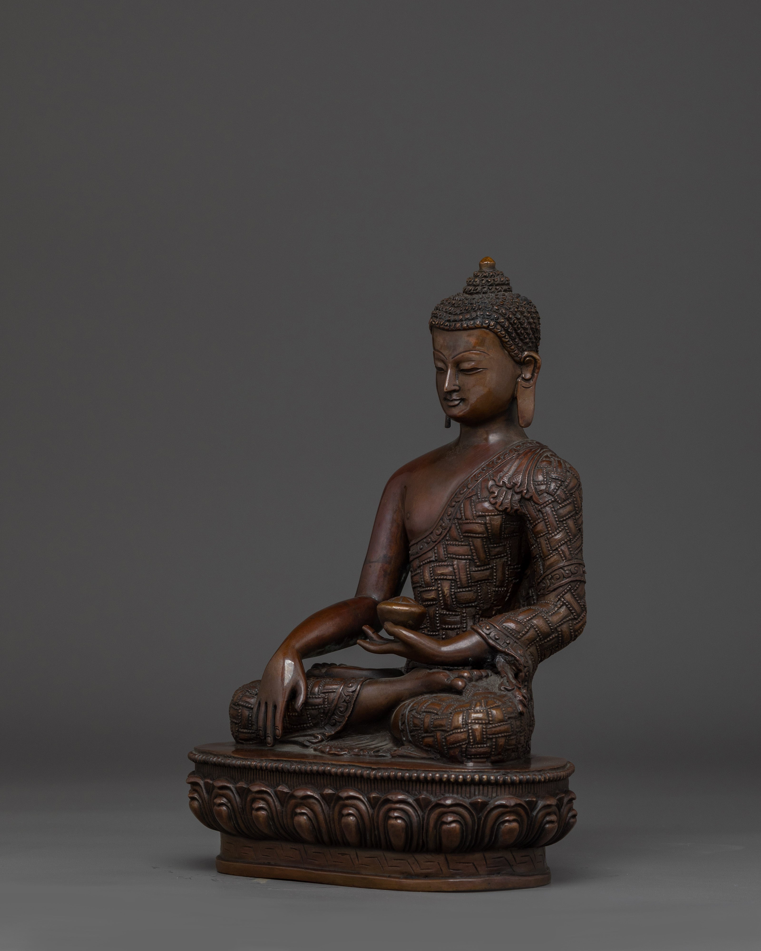 Shakyamuni Buddha Statue in Oxidized Copper | Mindful Spaces & Meditation Practice
